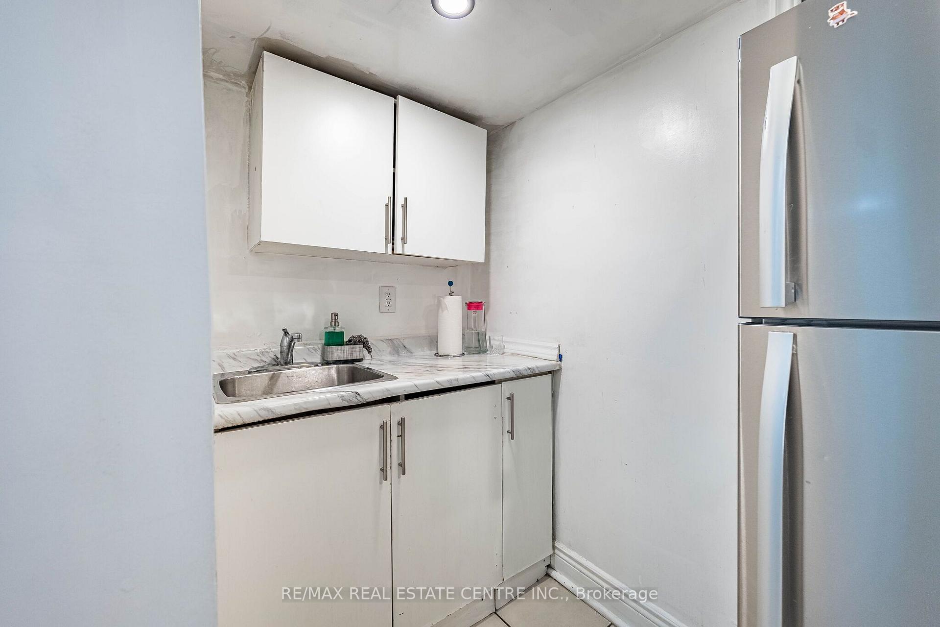 Photo 45 of 9 Loftsmoor Drive, Brampton, Sandringham-Wellington — HOMEH