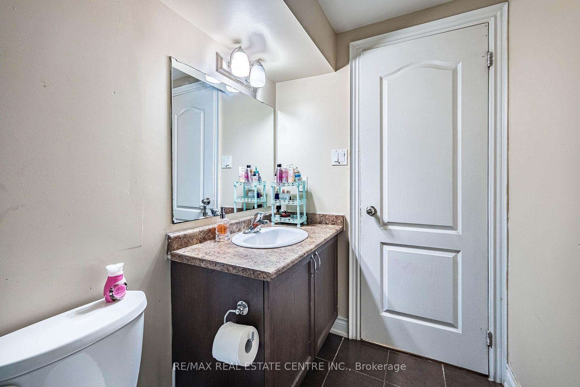 Photo 48 of 9 Loftsmoor Drive, Brampton, Sandringham-Wellington — HOMEH
