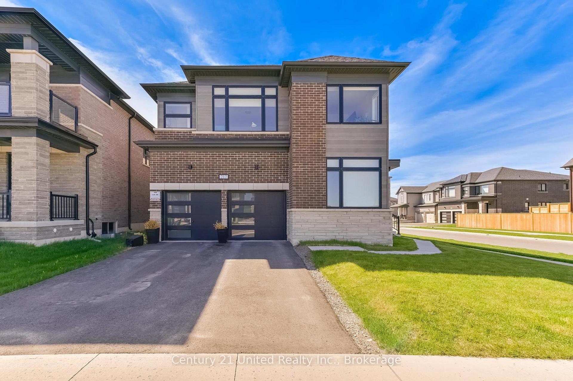 Photo 1 of 217 Flavelle Way, Peterborough, Monaghan Ward 2 — HOMEH