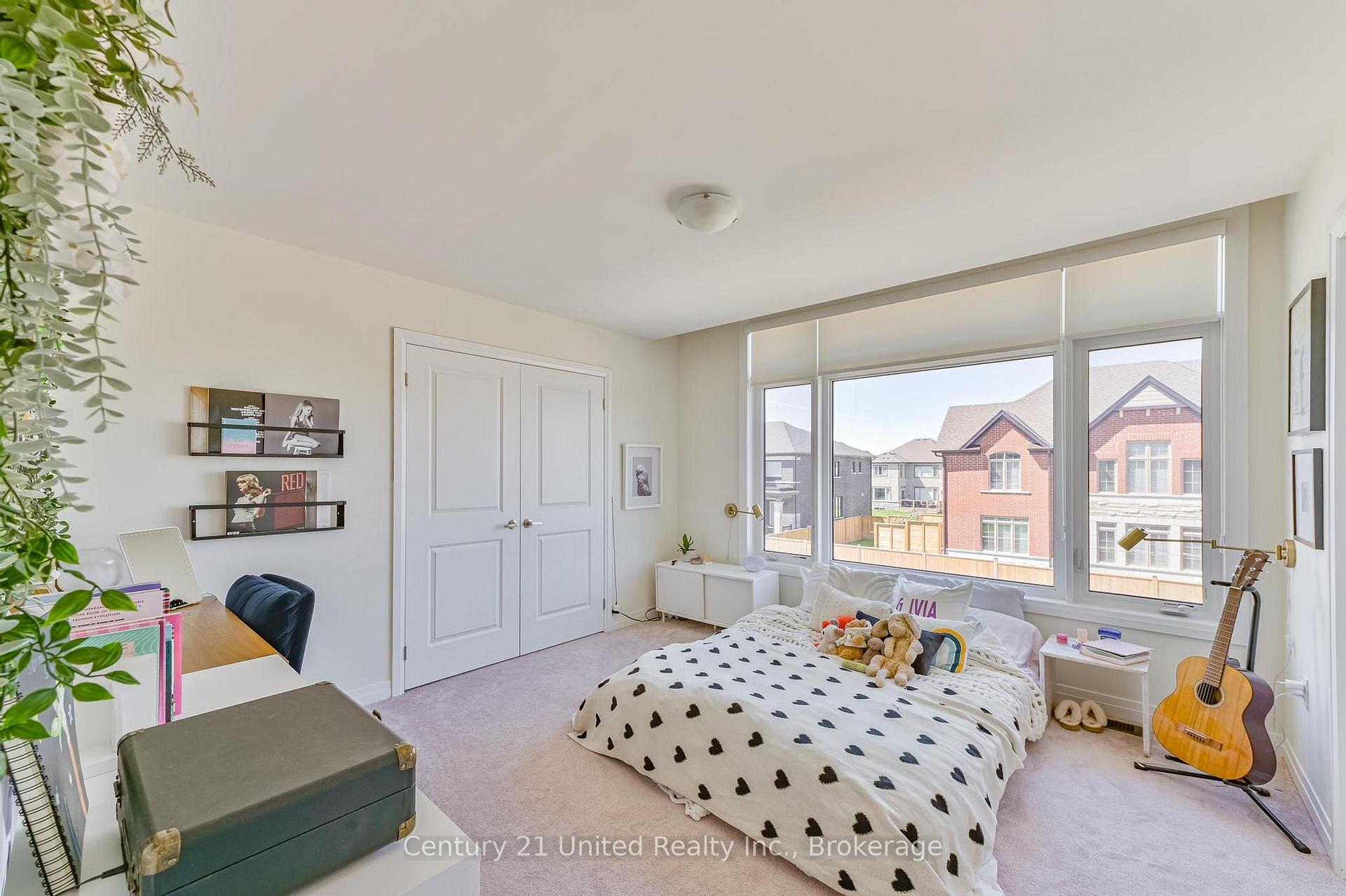 Photo 23 of 217 Flavelle Way, Peterborough, Monaghan Ward 2 — HOMEH