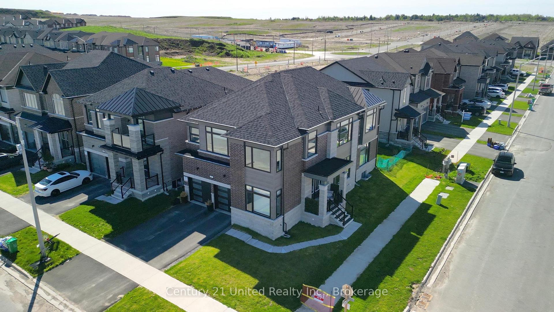 Photo 30 of 217 Flavelle Way, Peterborough, Monaghan Ward 2 — HOMEH
