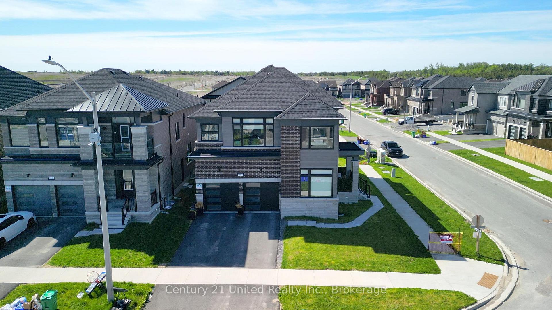 Photo 31 of 217 Flavelle Way, Peterborough, Monaghan Ward 2 — HOMEH