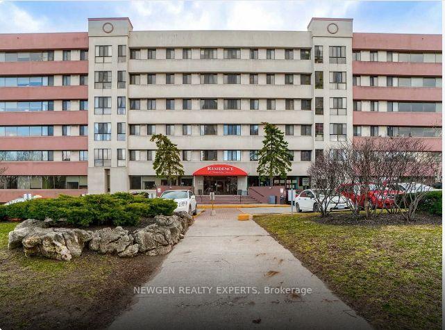 Photo 1 of 10 Gateway Boulevard, Toronto, Flemingdon Park — HOMEH