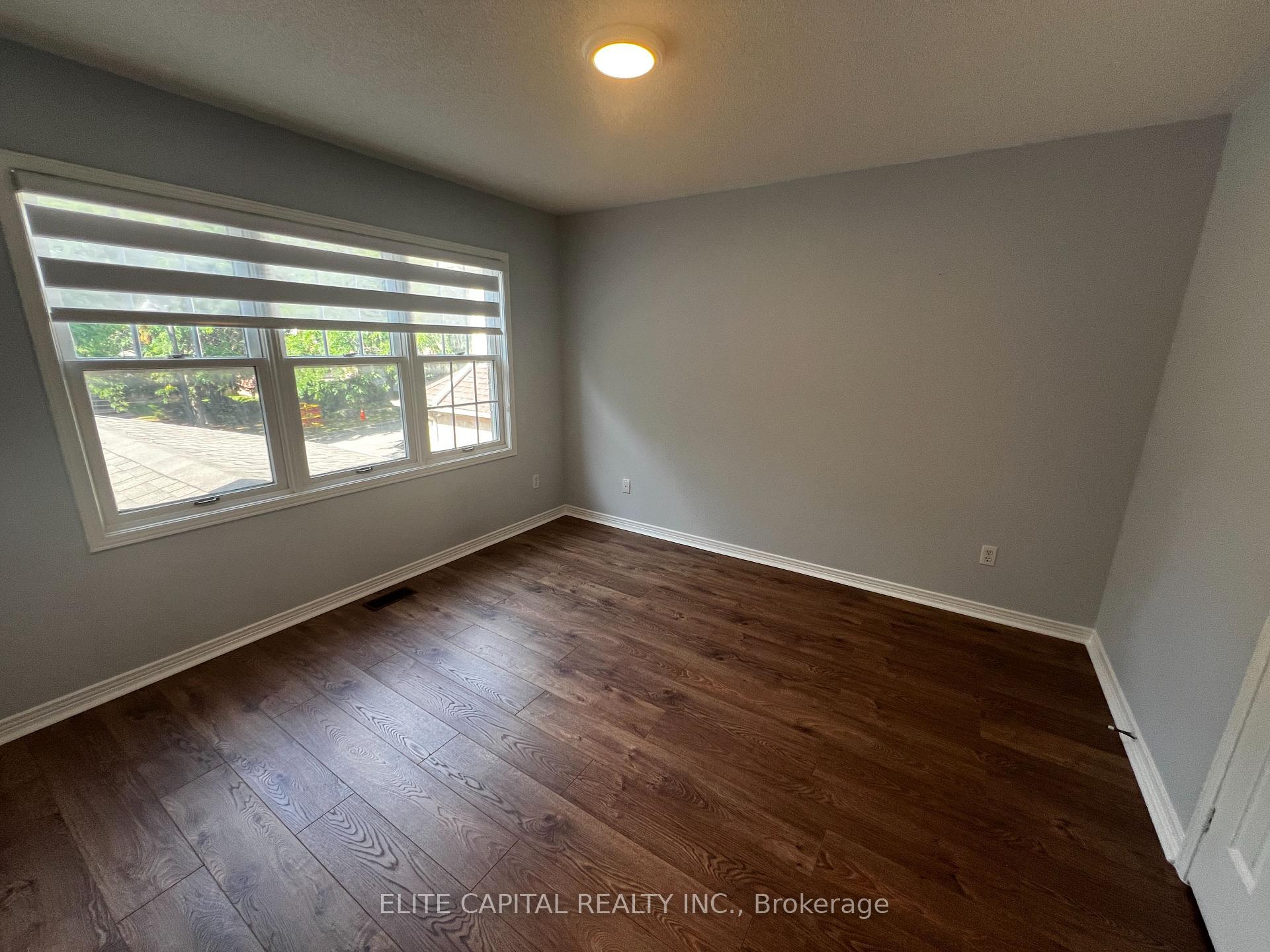 Photo 14 of 95 Paddock Lane, Markham, Markville — HOMEH