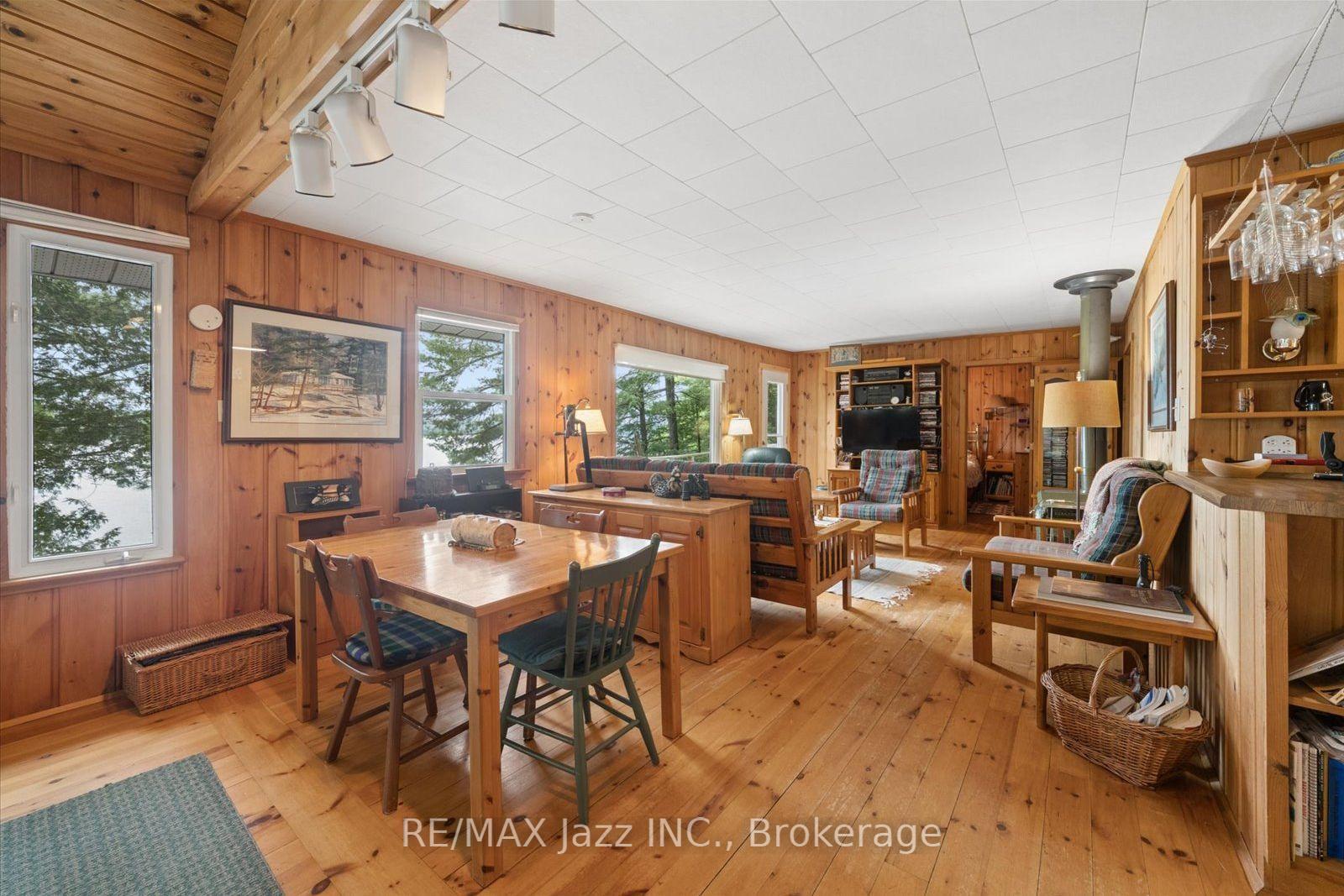 Photo 13 of 1022 Two Dogs Lane, Algonquin Highlands, Stanhope — HOMEH