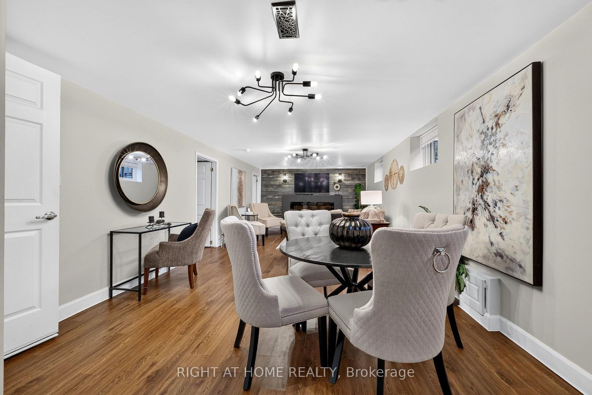 Photo 39 of 937 Chevrolet Street, Oshawa, Centennial — HOMEH