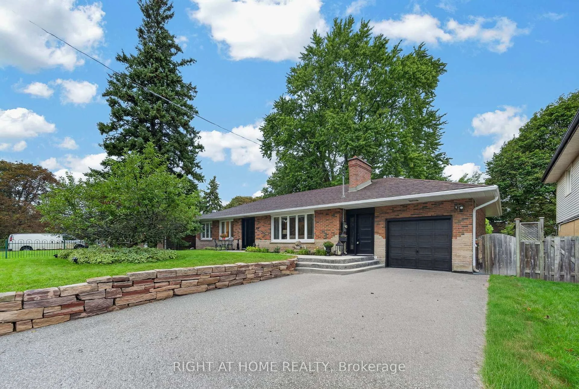 Photo 1 of 937 Chevrolet Street, Oshawa, Centennial — HOMEH