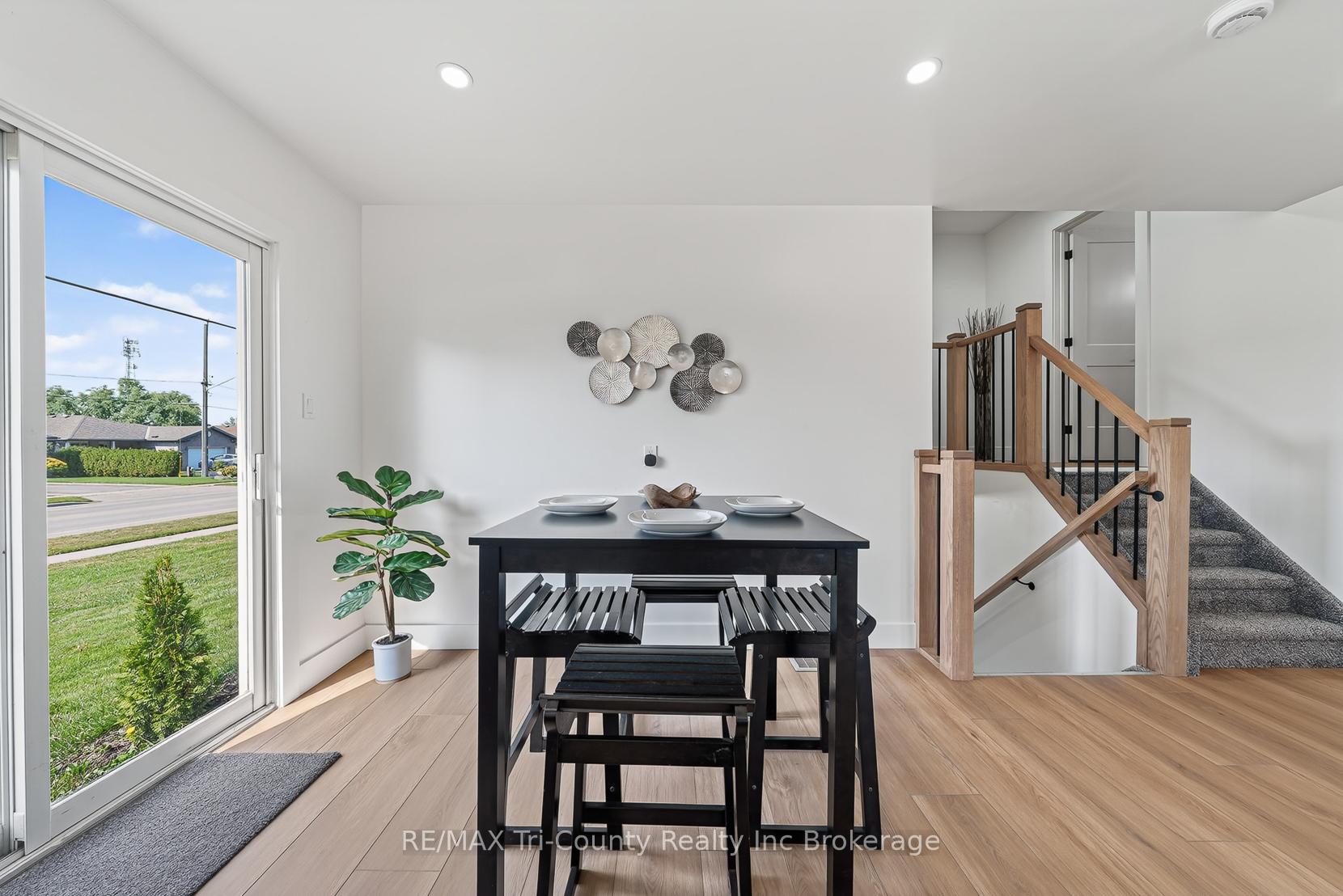 Photo 17 of 67 Beckett Boulevard, Tillsonburg — HOMEH