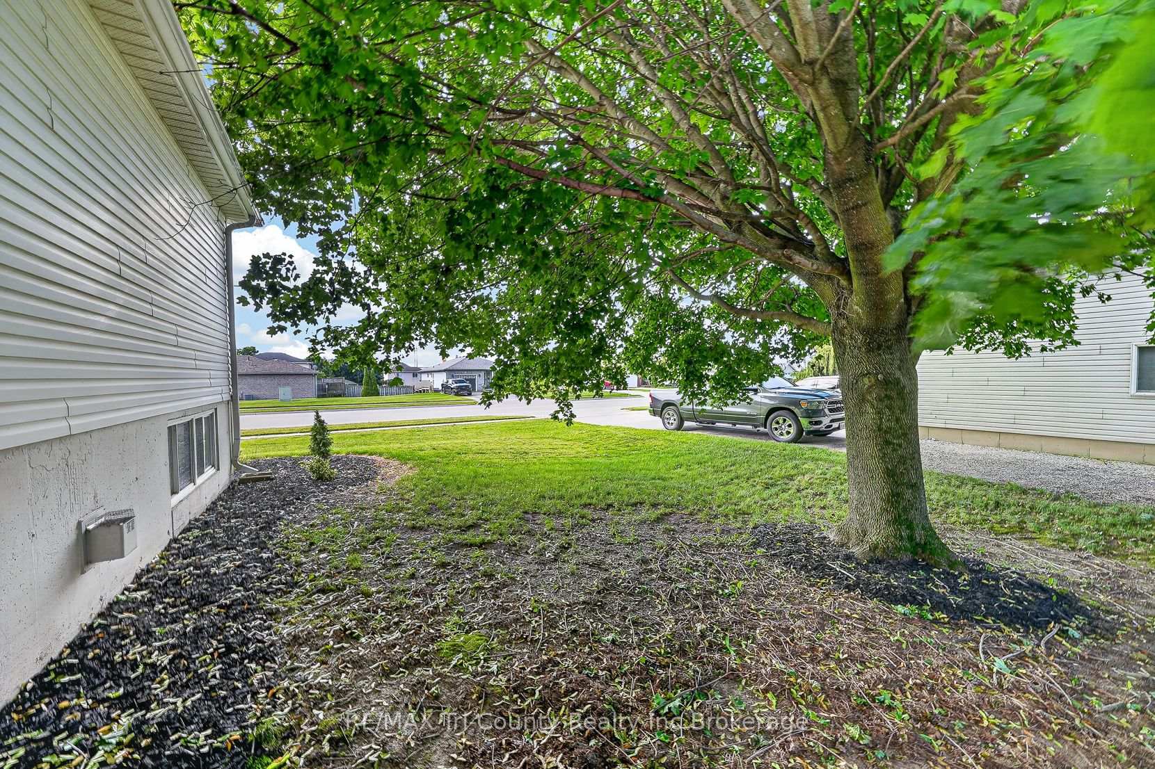 Photo 37 of 67 Beckett Boulevard, Tillsonburg — HOMEH