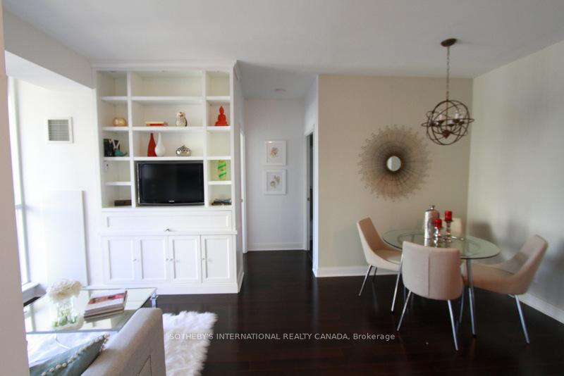 Photo 4 of Unit 1006, 38 The Esplanade Avenue, Toronto, Waterfront Communities — HOMEH