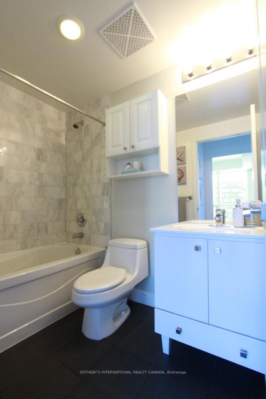 Photo 9 of Unit 1006, 38 The Esplanade Avenue, Toronto, Waterfront Communities — HOMEH