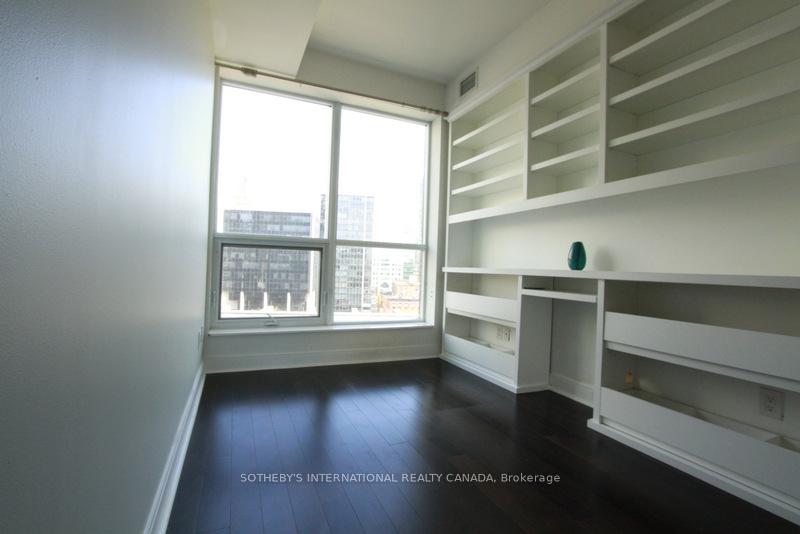 Photo 10 of Unit 1006, 38 The Esplanade Avenue, Toronto, Waterfront Communities — HOMEH