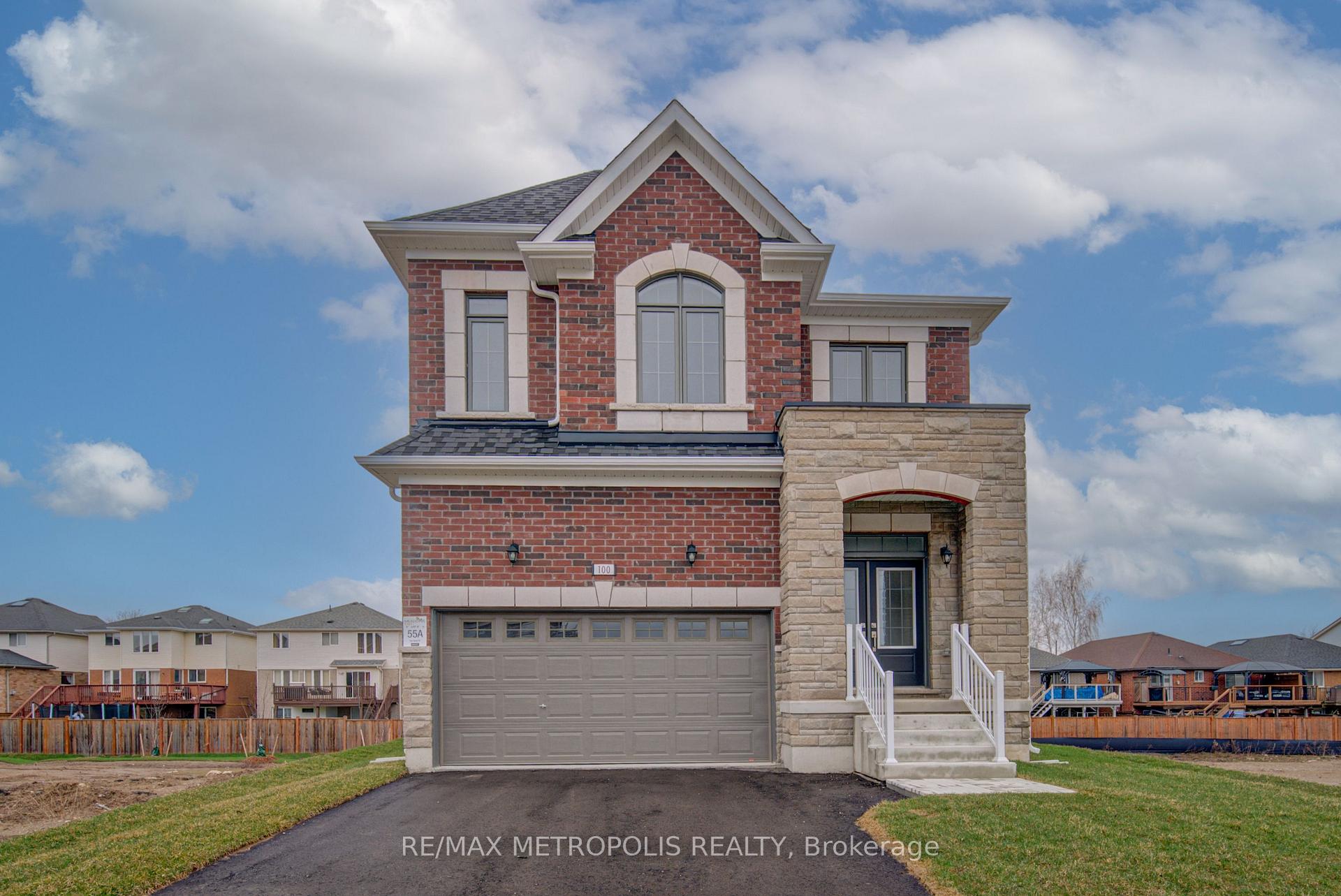 Photo 1 of 100 Moss Drive, Cambridge, Clemens Mills/Saginaw — HOMEH