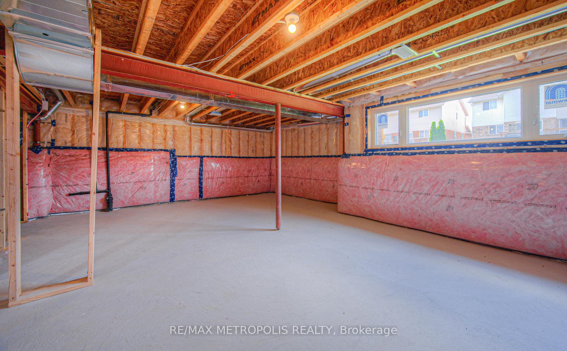 Photo 40 of 100 Moss Drive, Cambridge, Clemens Mills/Saginaw — HOMEH