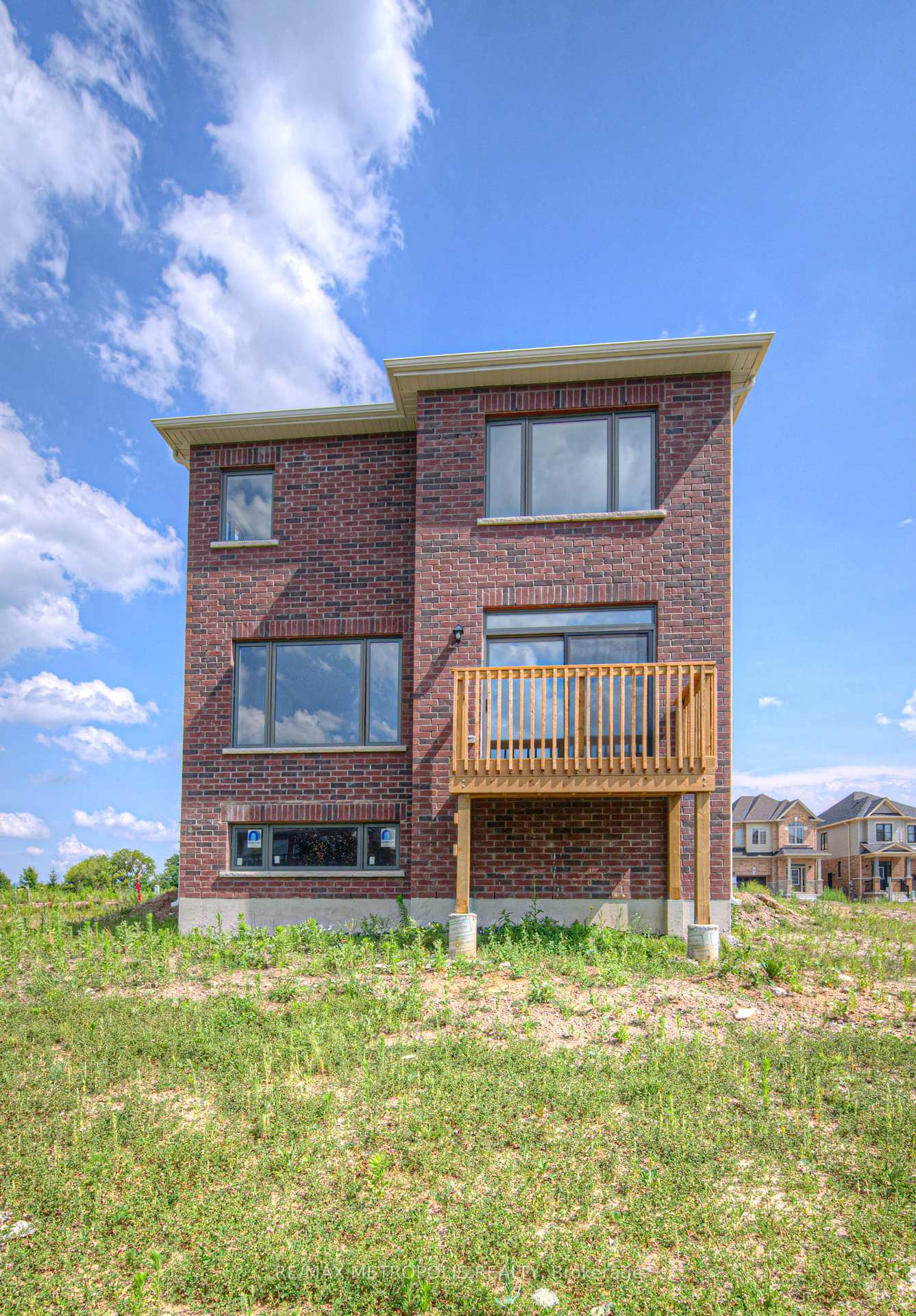 Photo 44 of 100 Moss Drive, Cambridge, Clemens Mills/Saginaw — HOMEH