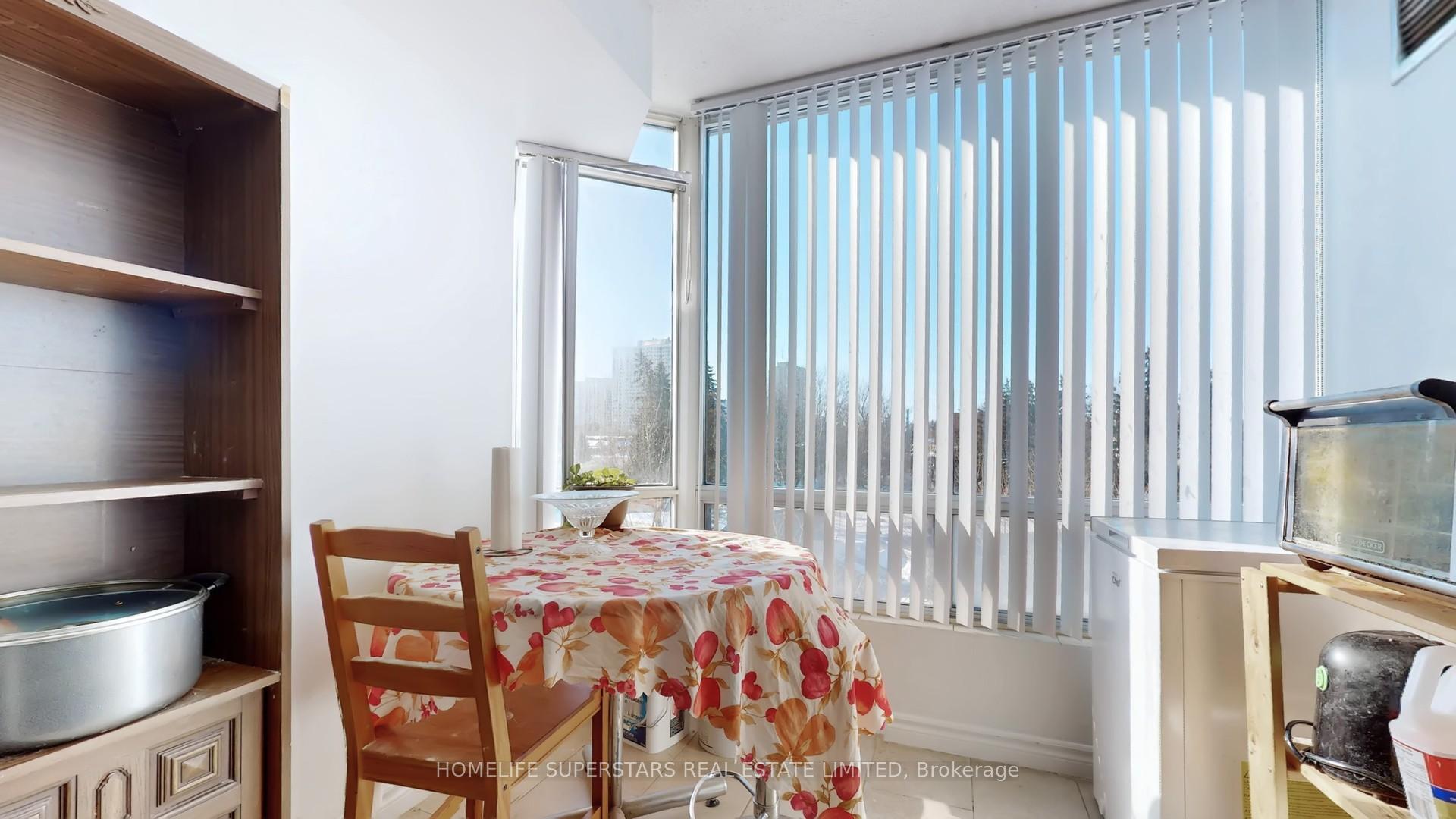 Photo 18 of Unit 301, 26 Hanover Road, Brampton, Queen Street Corridor — HOMEH