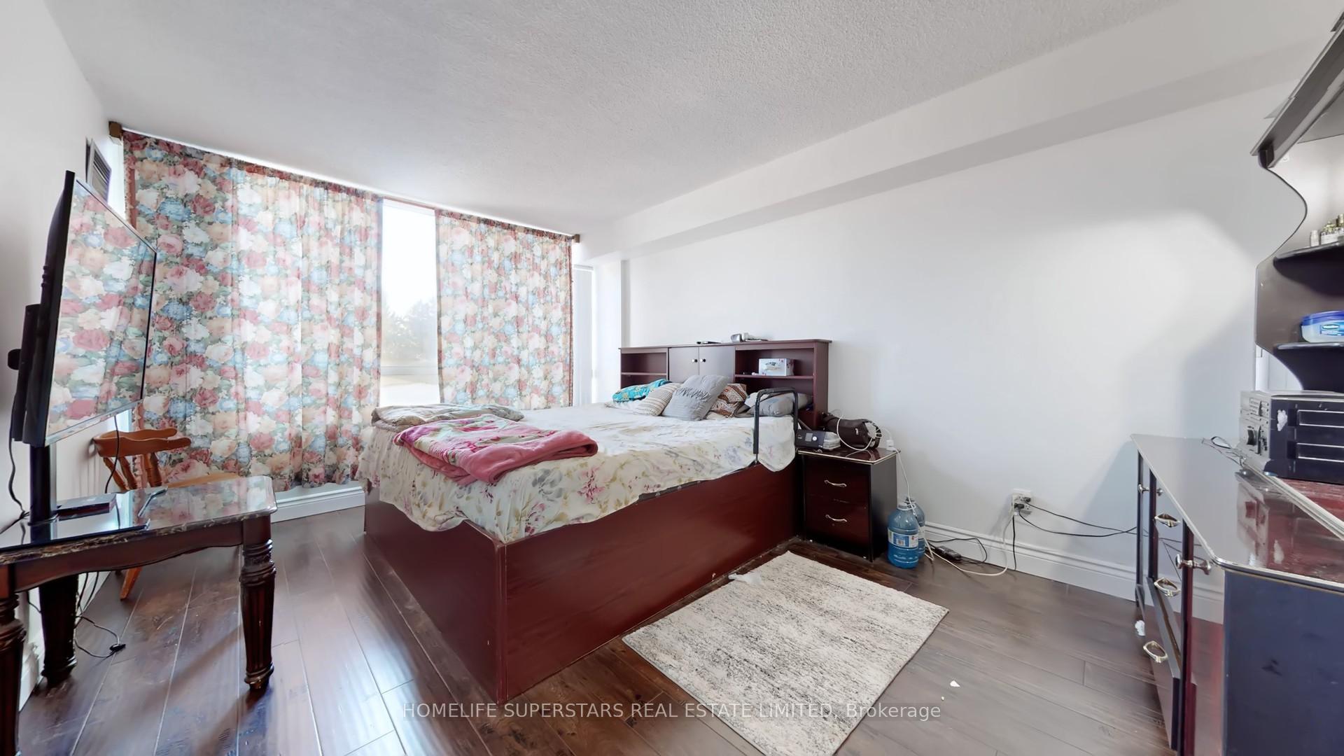 Photo 19 of Unit 301, 26 Hanover Road, Brampton, Queen Street Corridor — HOMEH