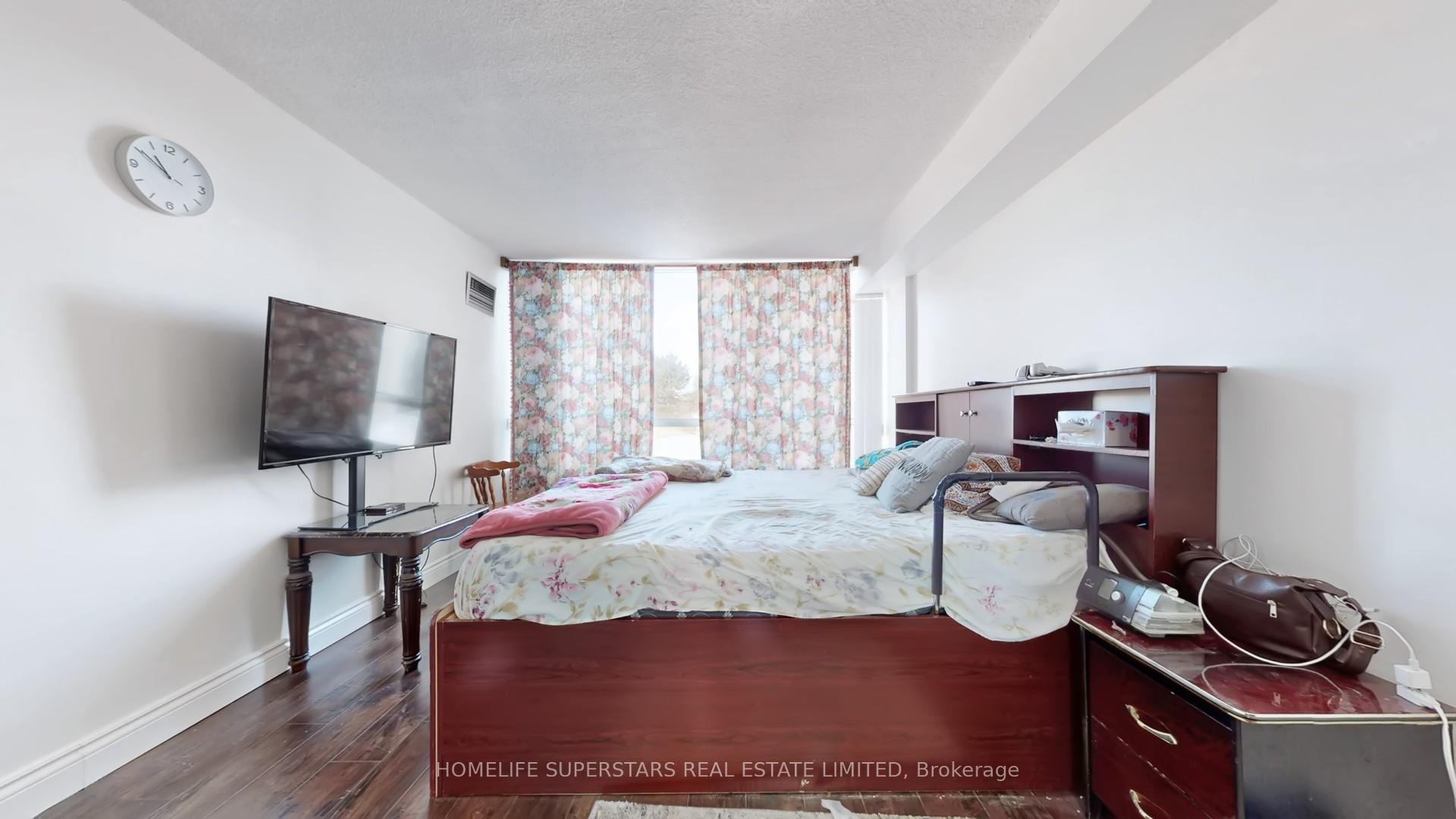 Photo 20 of Unit 301, 26 Hanover Road, Brampton, Queen Street Corridor — HOMEH