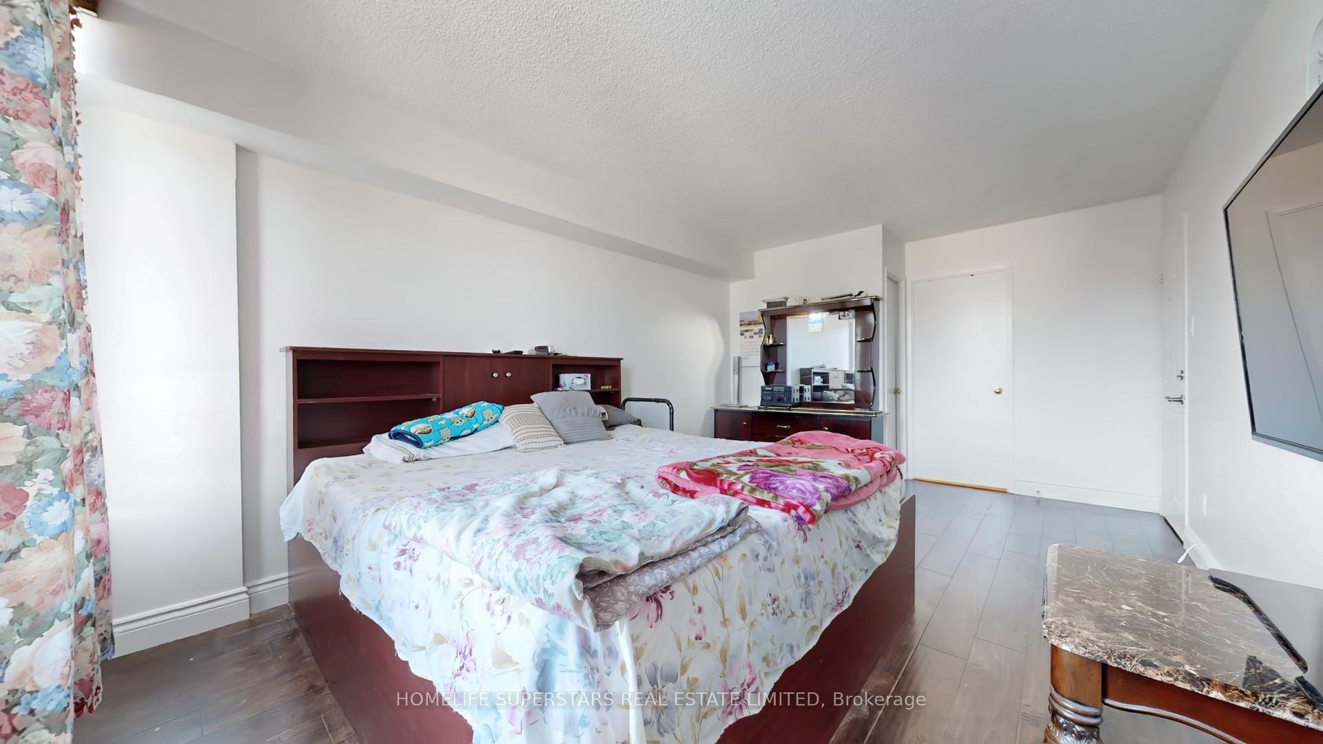 Photo 22 of Unit 301, 26 Hanover Road, Brampton, Queen Street Corridor — HOMEH