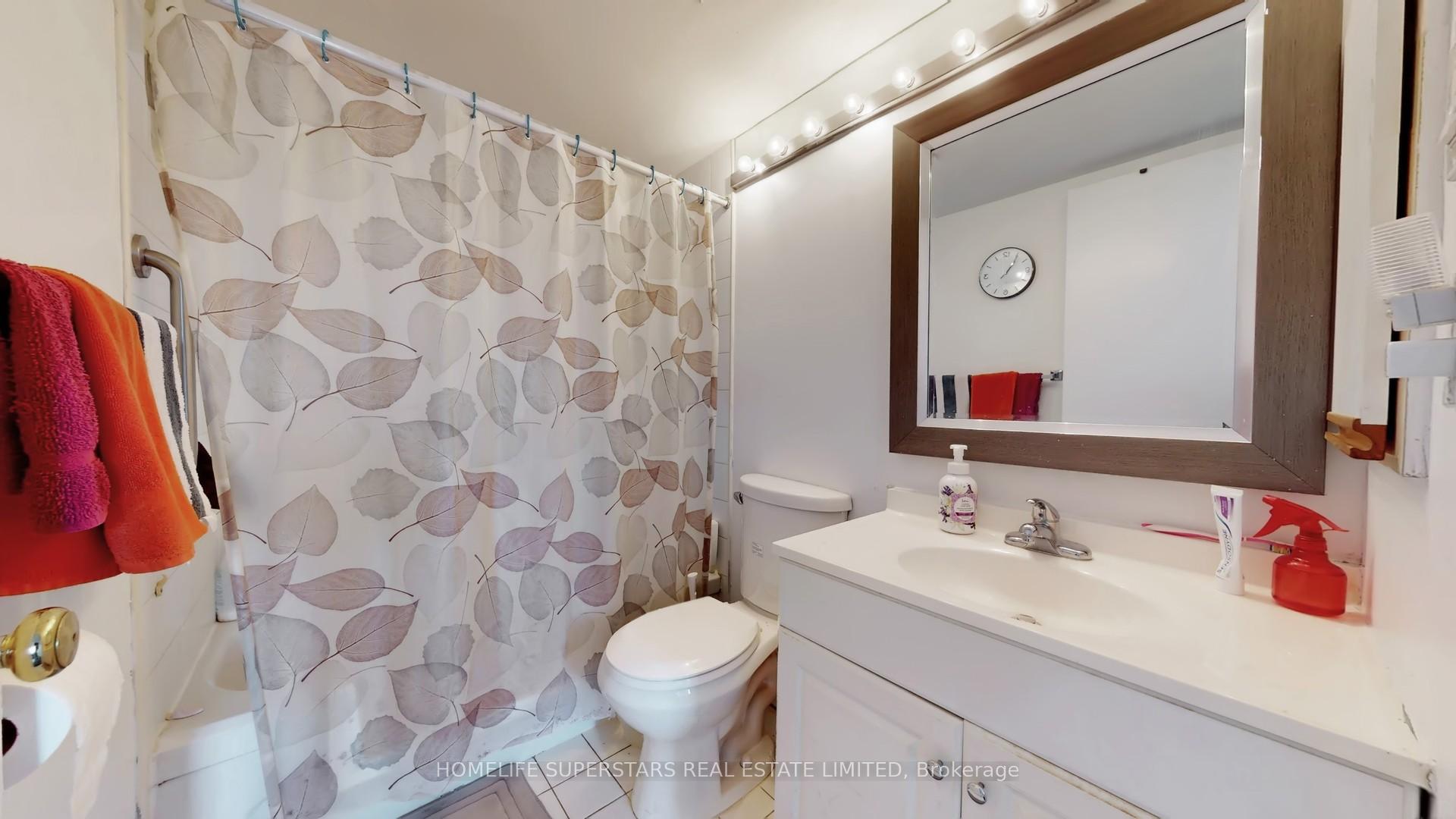 Photo 23 of Unit 301, 26 Hanover Road, Brampton, Queen Street Corridor — HOMEH