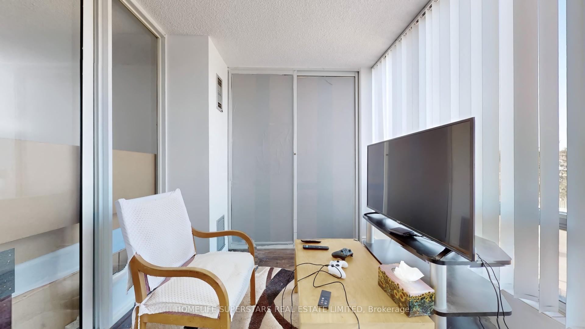 Photo 29 of Unit 301, 26 Hanover Road, Brampton, Queen Street Corridor — HOMEH