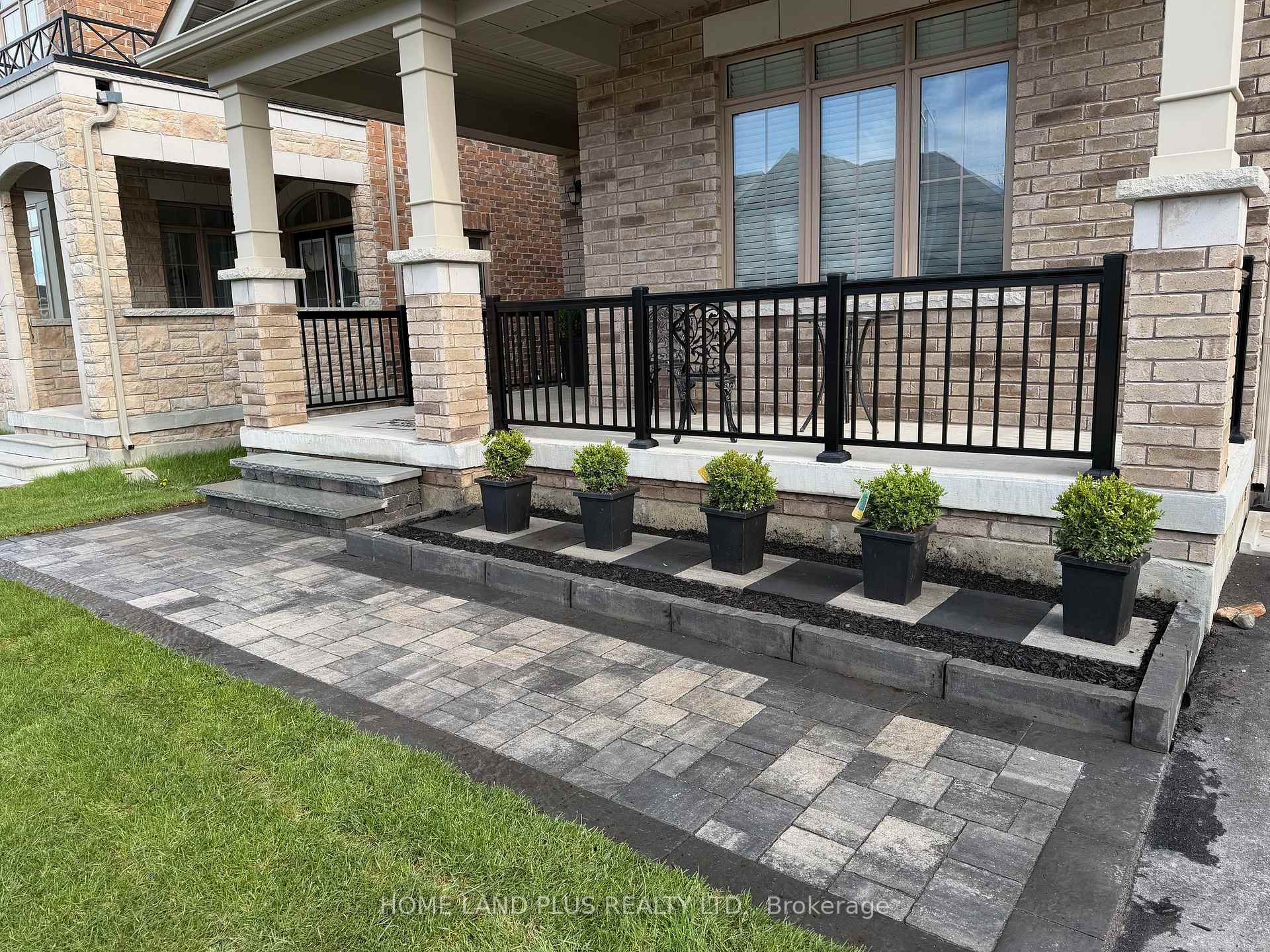 Photo 2 of 1798 Emberton Way, Innisfil, Alcona — HOMEH