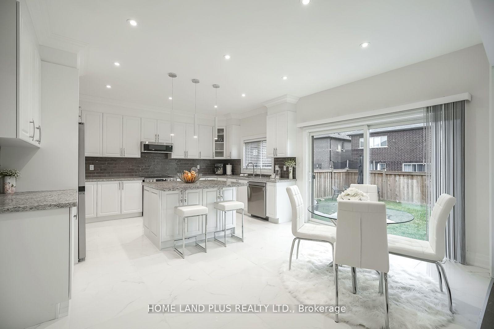 Photo 12 of 1798 Emberton Way, Innisfil, Alcona — HOMEH