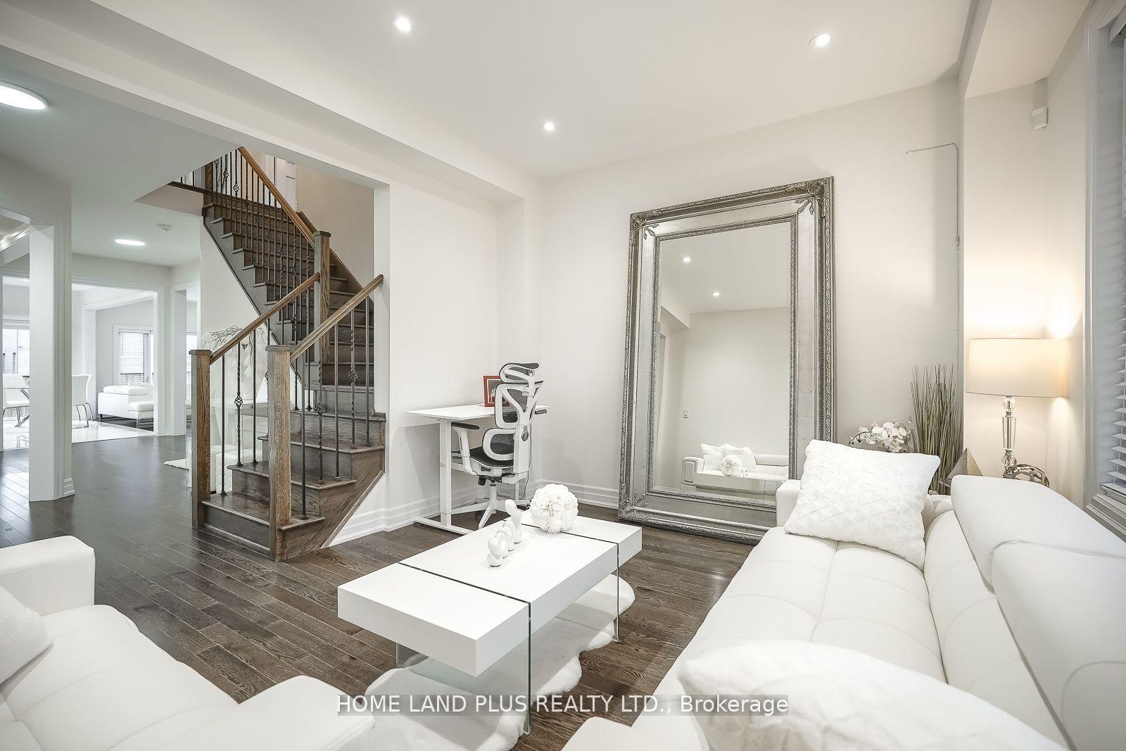 Photo 23 of 1798 Emberton Way, Innisfil, Alcona — HOMEH