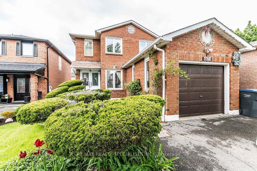 Photo 4 of 4674 Pemmican Trail, Mississauga, Hurontario — HOMEH