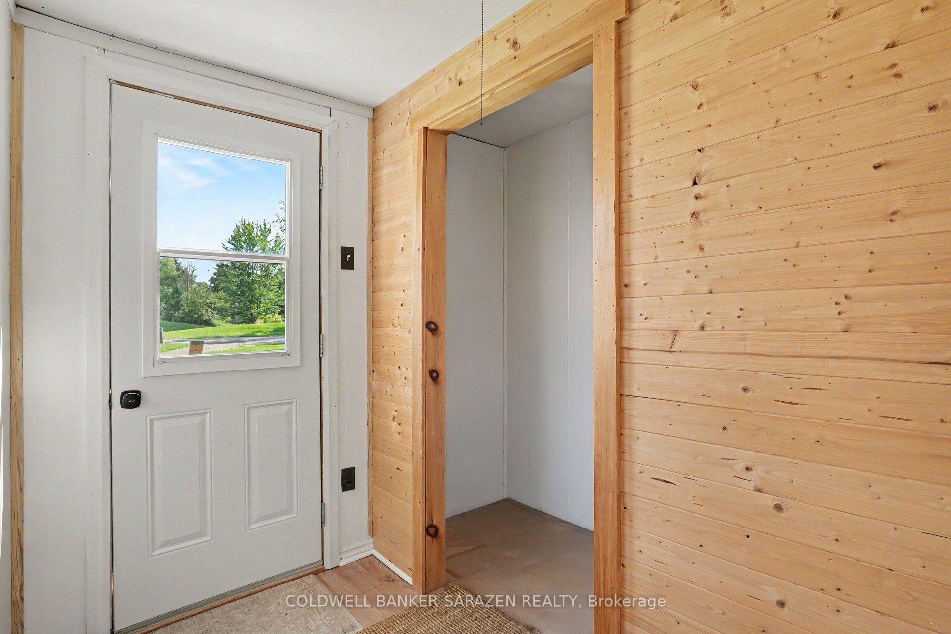 Photo 3 of 33 B Oakdale Lane, Horton, Horton Twp — HOMEH
