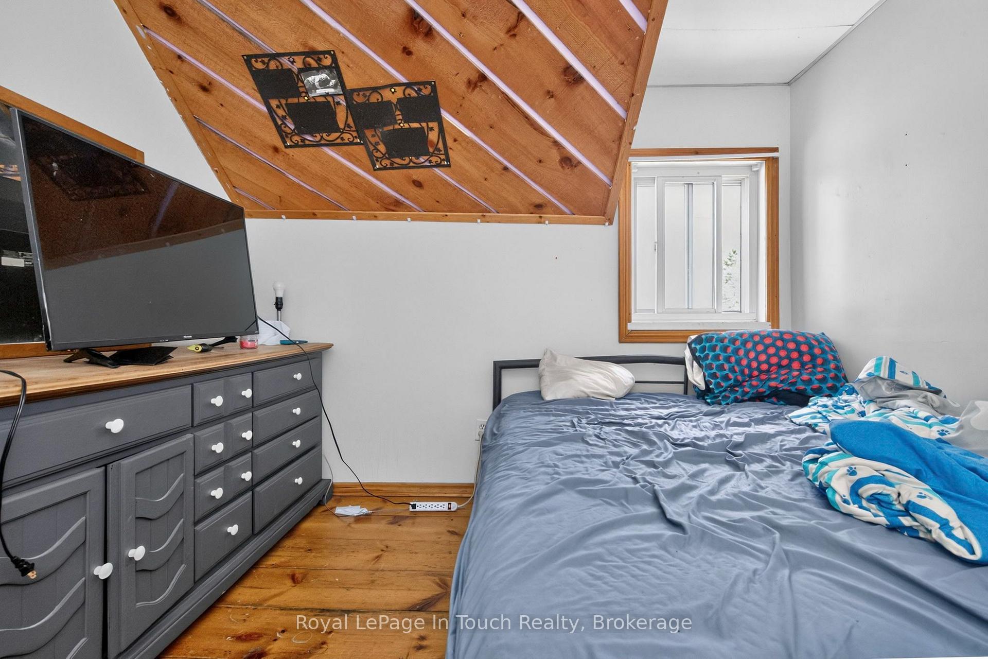 Photo 15 of 465 William Street, Tay, Victoria Harbour — HOMEH