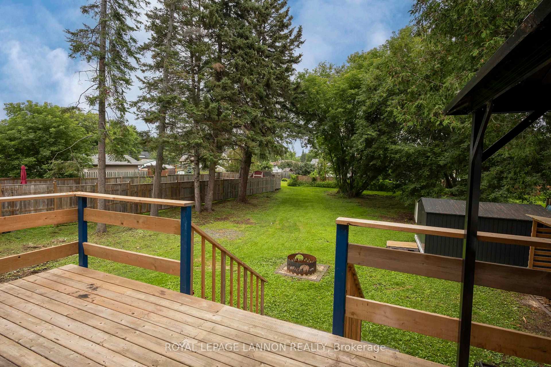 Photo 9 of 238 Angus Street, Thunder Bay, Court / Cumberland — HOMEH