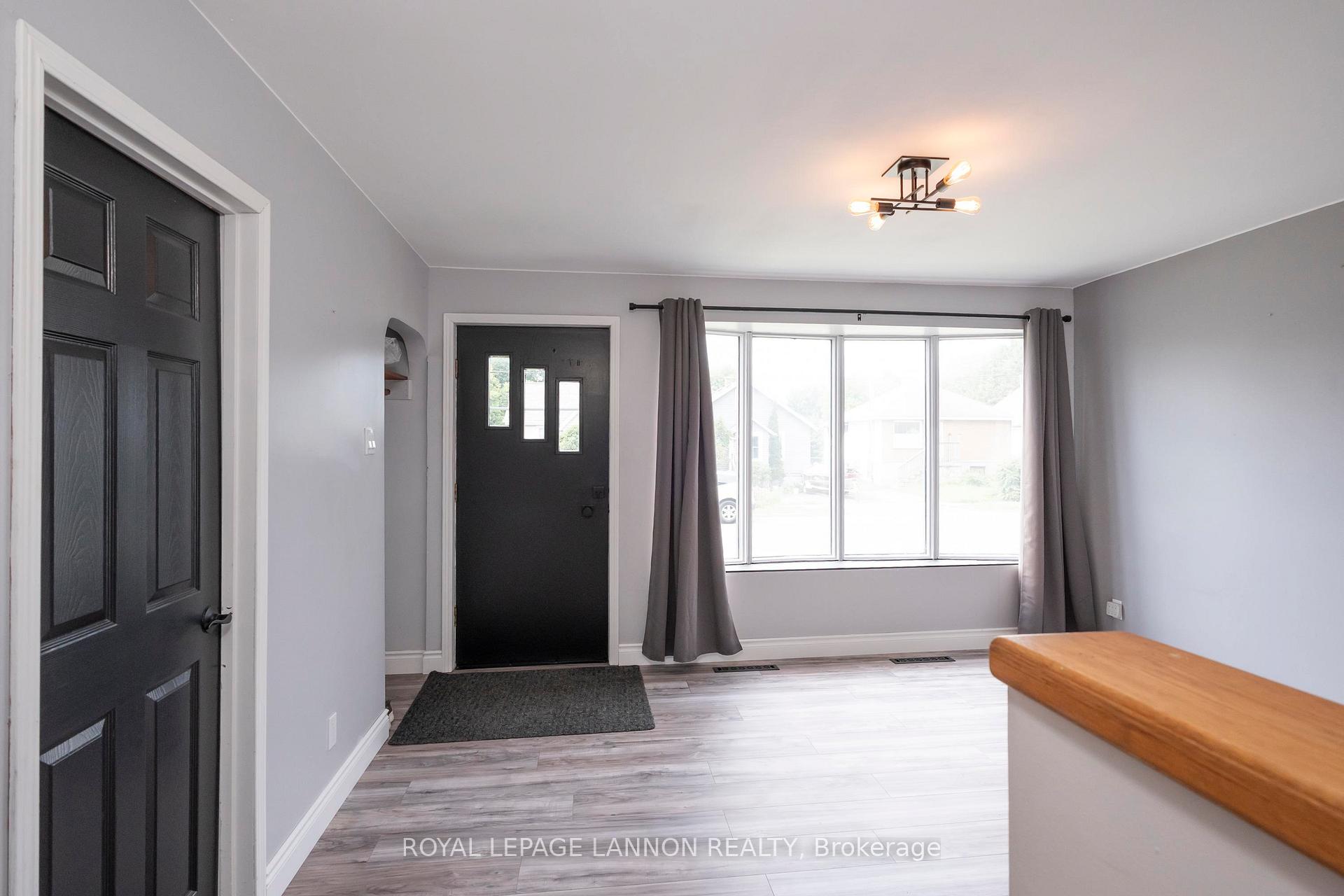 Photo 13 of 238 Angus Street, Thunder Bay, Court / Cumberland — HOMEH