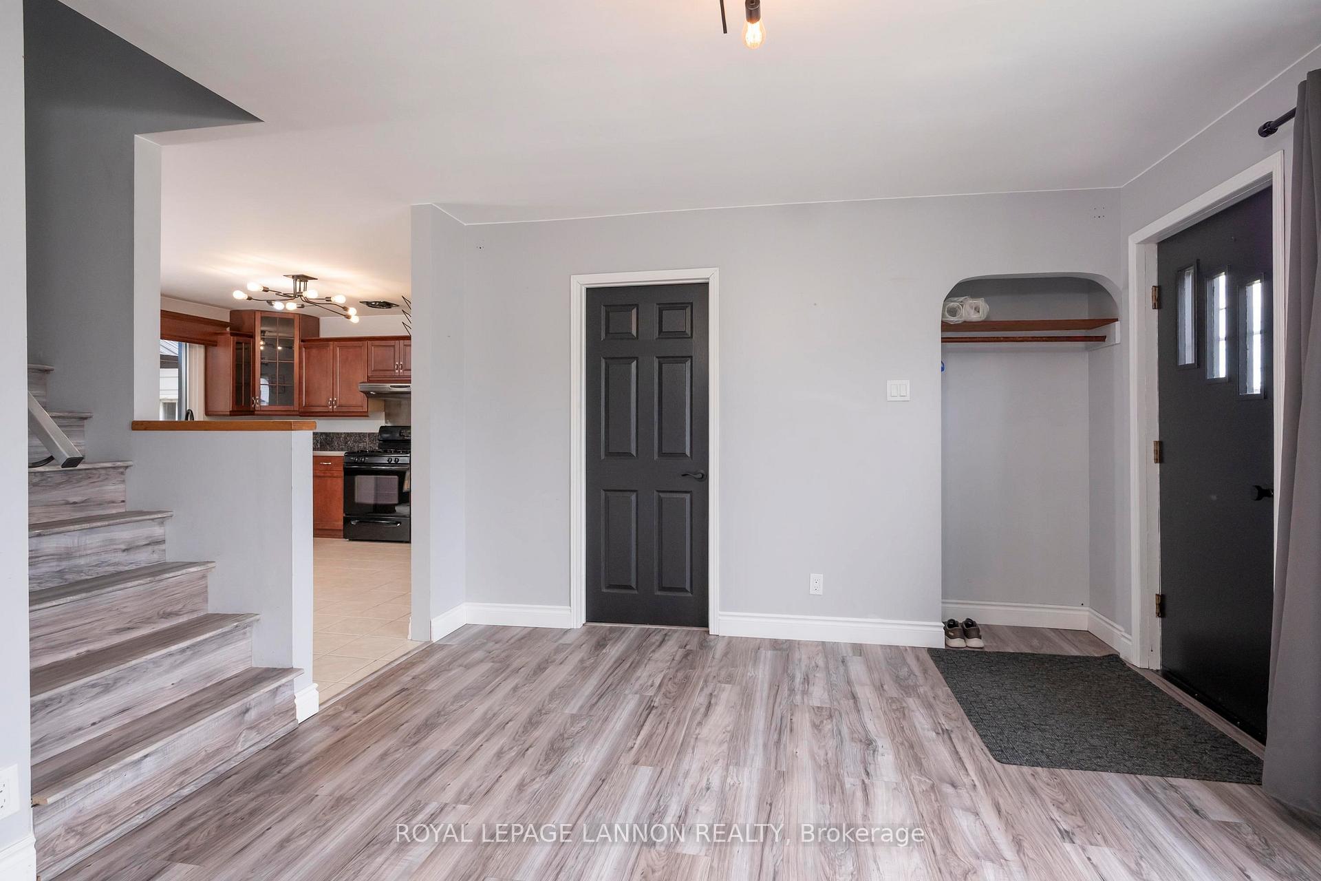 Photo 14 of 238 Angus Street, Thunder Bay, Court / Cumberland — HOMEH