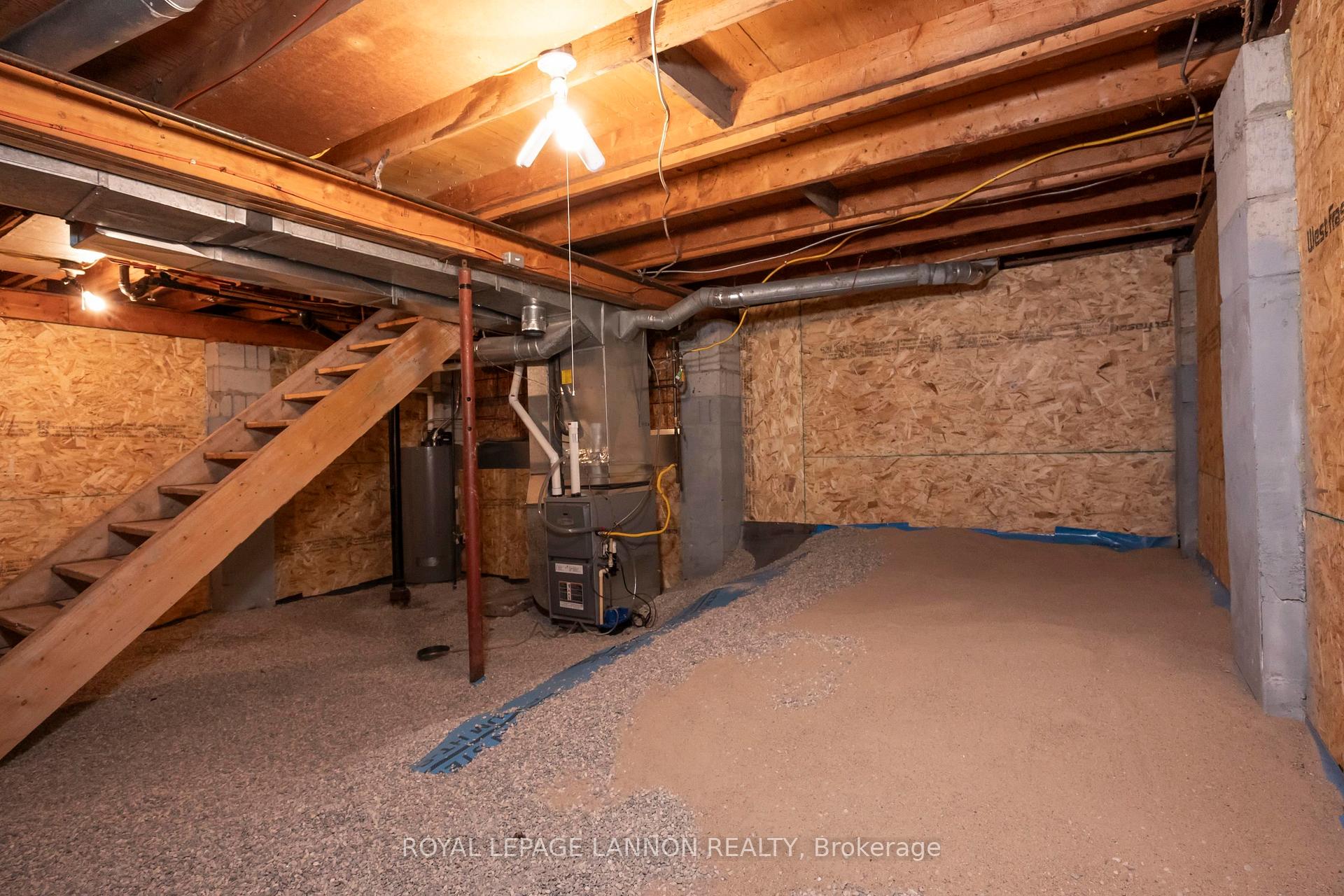 Photo 42 of 238 Angus Street, Thunder Bay, Court / Cumberland — HOMEH