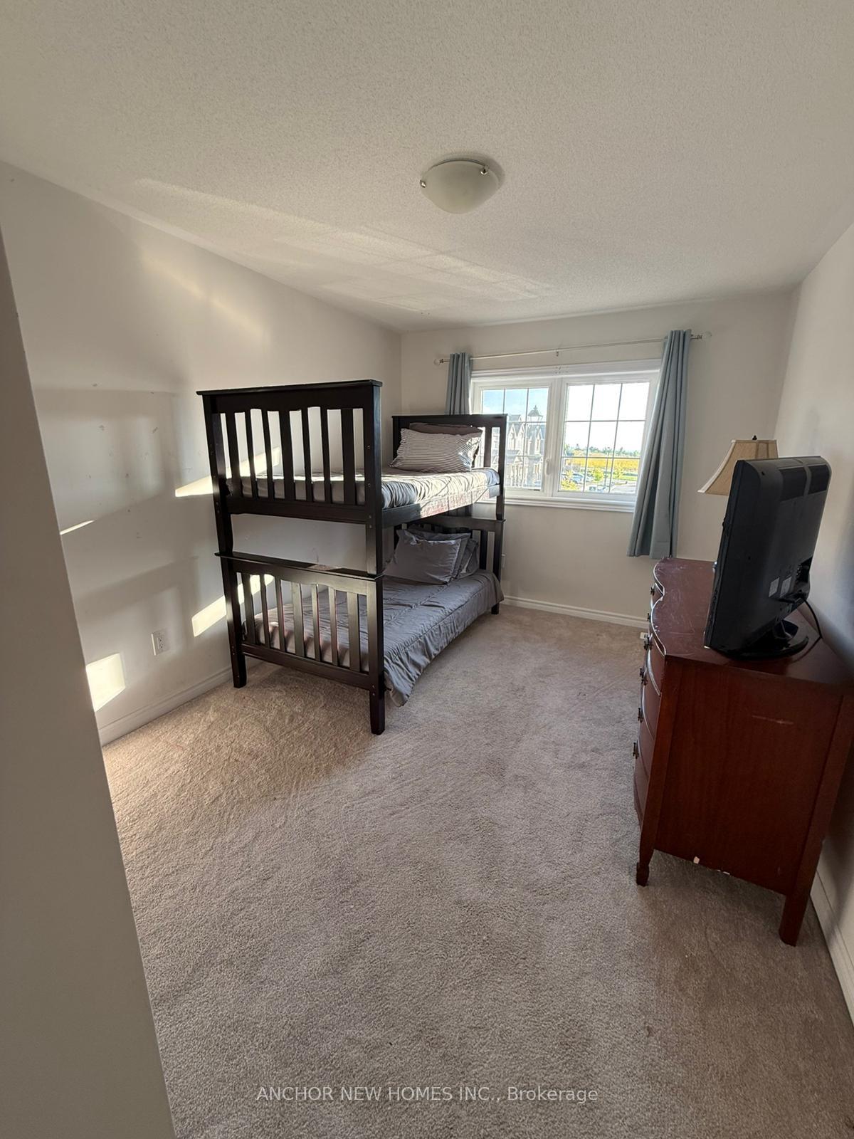 Photo 12 of 36 Horizon Avenue, Cavan Monaghan, Cavan Twp — HOMEH
