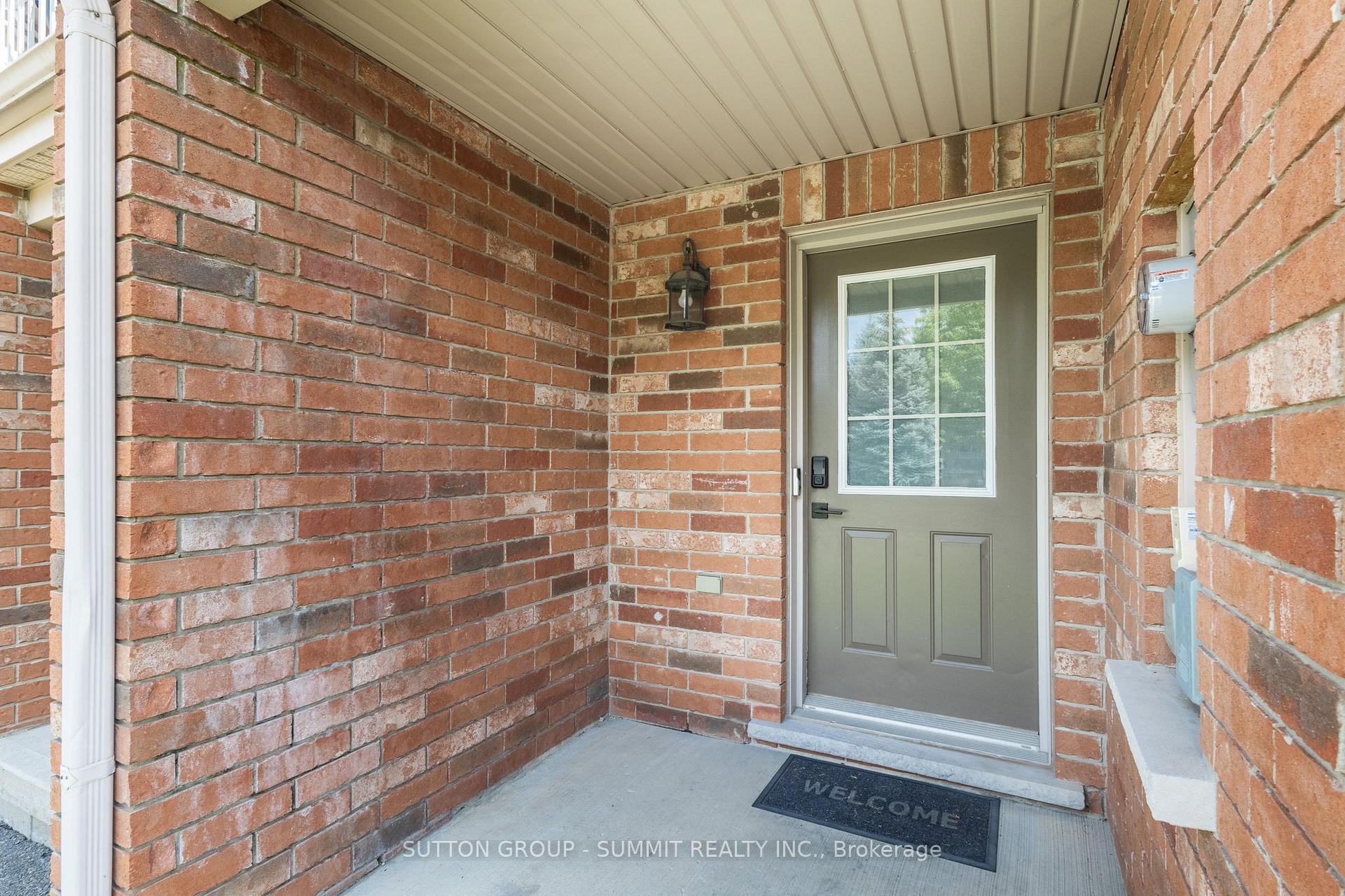 Photo 4 of Unit 7, 1253 Silvan Forest Drive, Burlington, Tansley — HOMEH