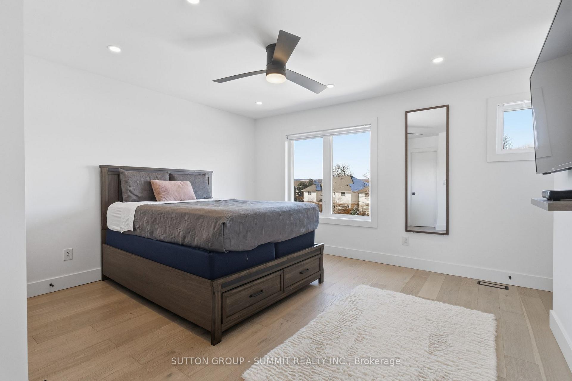Photo 18 of Unit 7, 1253 Silvan Forest Drive, Burlington, Tansley — HOMEH