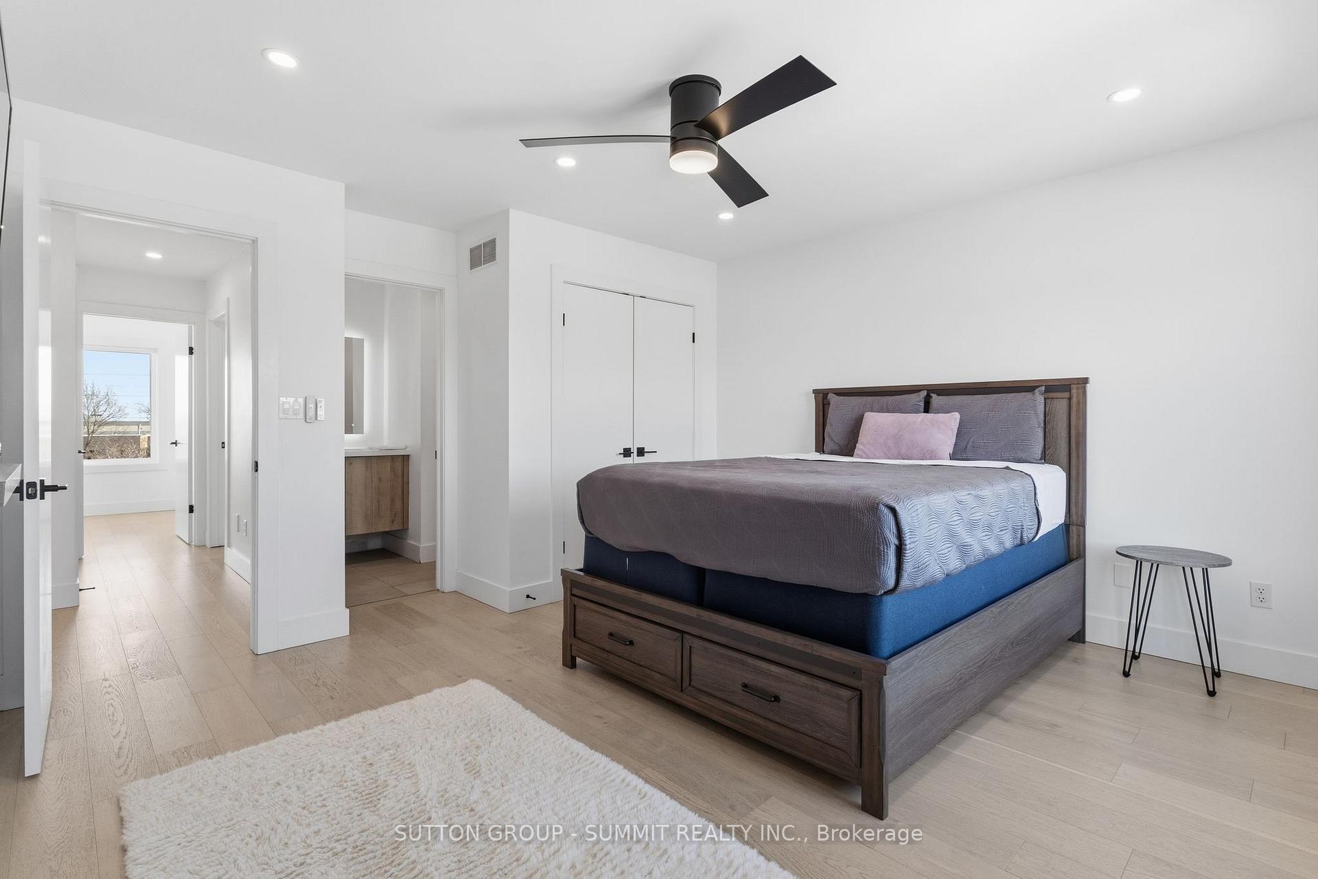 Photo 19 of Unit 7, 1253 Silvan Forest Drive, Burlington, Tansley — HOMEH