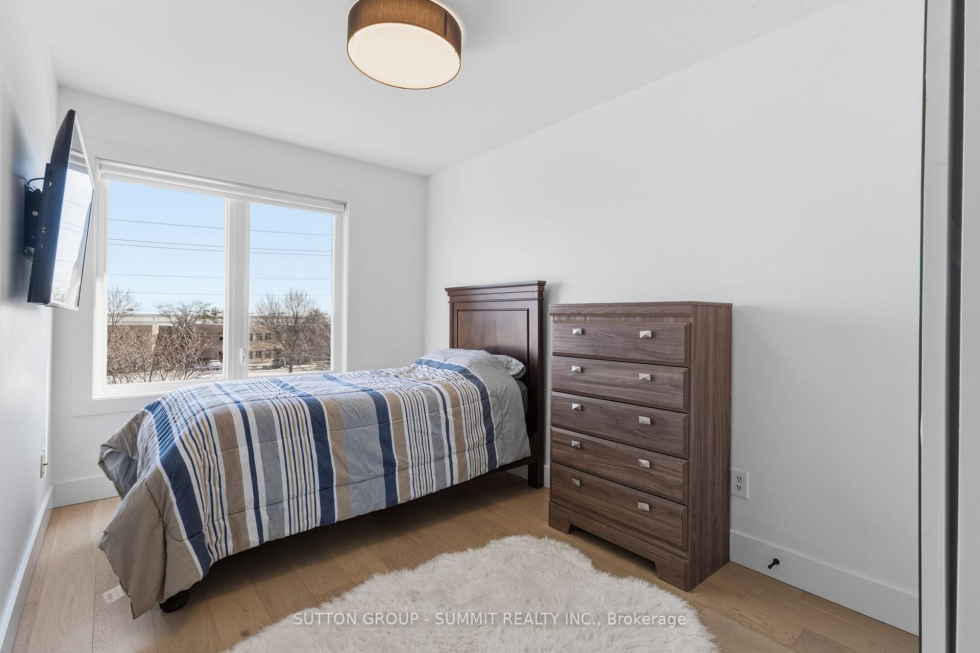 Photo 22 of Unit 7, 1253 Silvan Forest Drive, Burlington, Tansley — HOMEH
