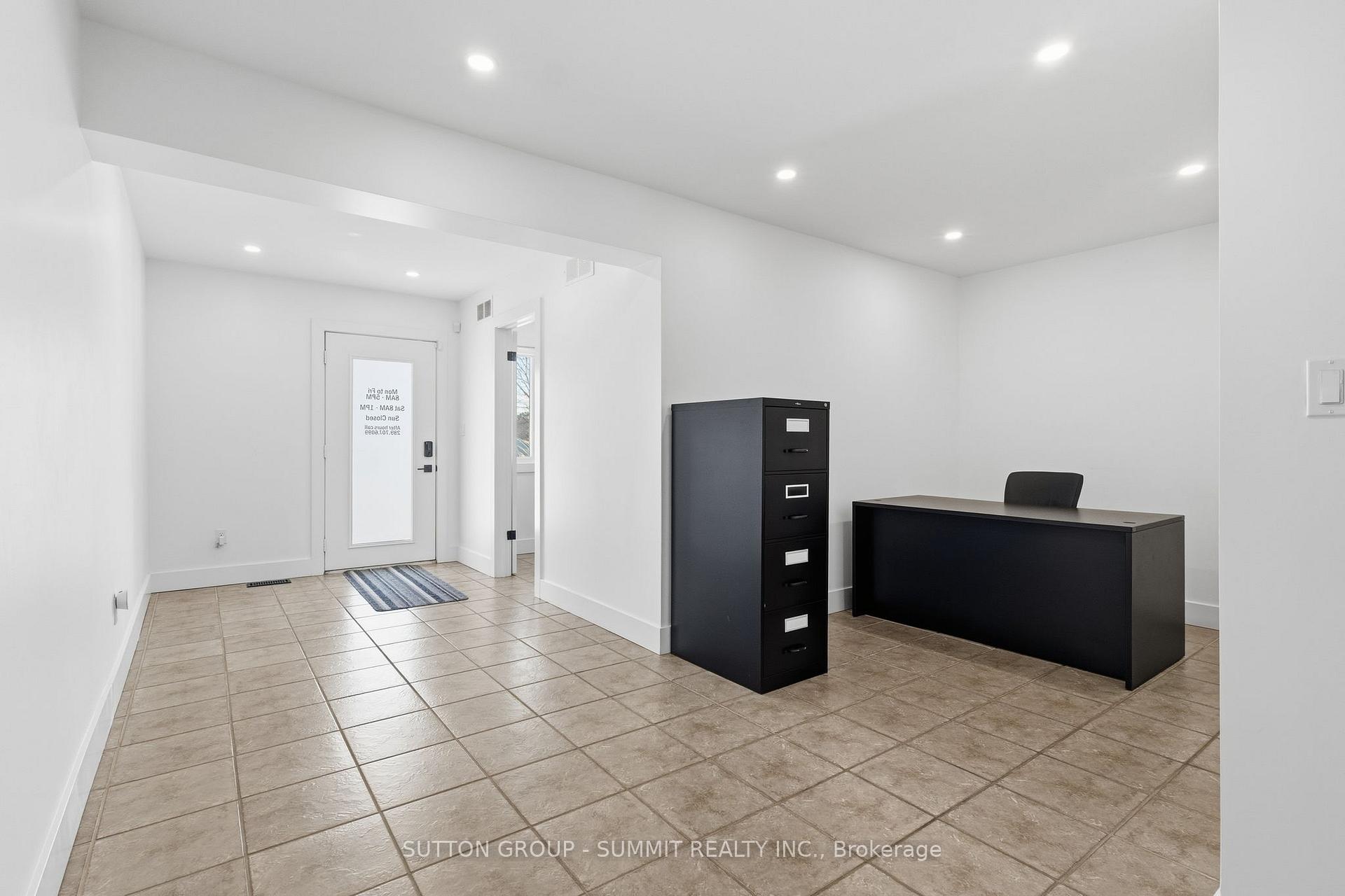 Photo 28 of Unit 7, 1253 Silvan Forest Drive, Burlington, Tansley — HOMEH