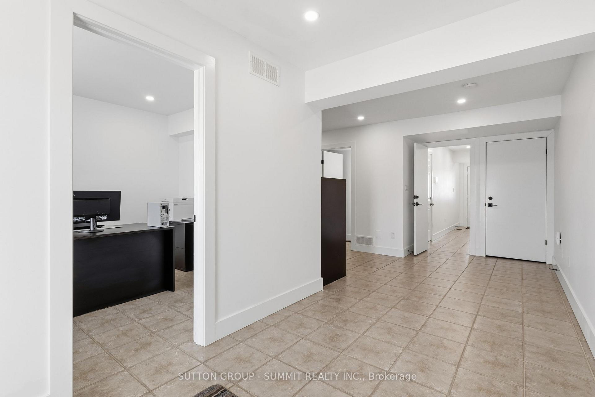 Photo 29 of Unit 7, 1253 Silvan Forest Drive, Burlington, Tansley — HOMEH