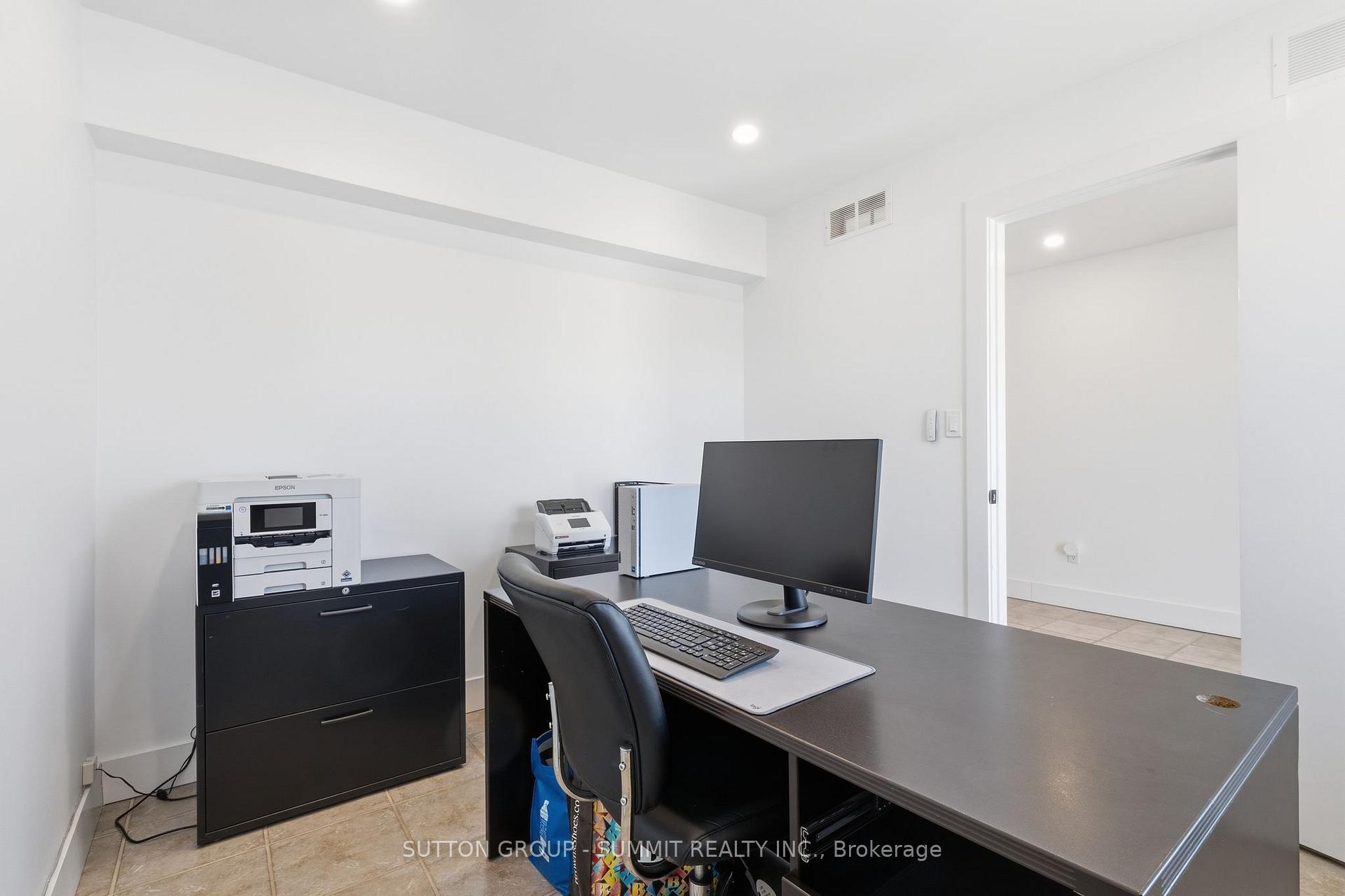 Photo 31 of Unit 7, 1253 Silvan Forest Drive, Burlington, Tansley — HOMEH