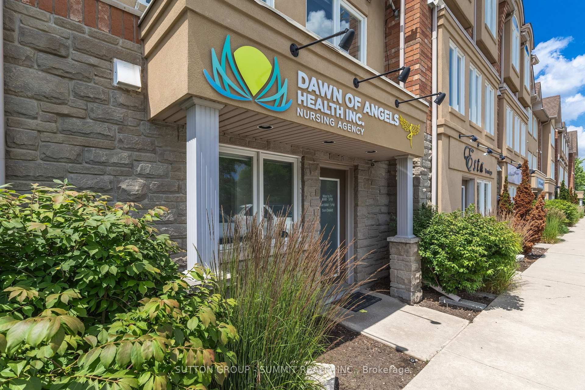 Photo 33 of Unit 7, 1253 Silvan Forest Drive, Burlington, Tansley — HOMEH