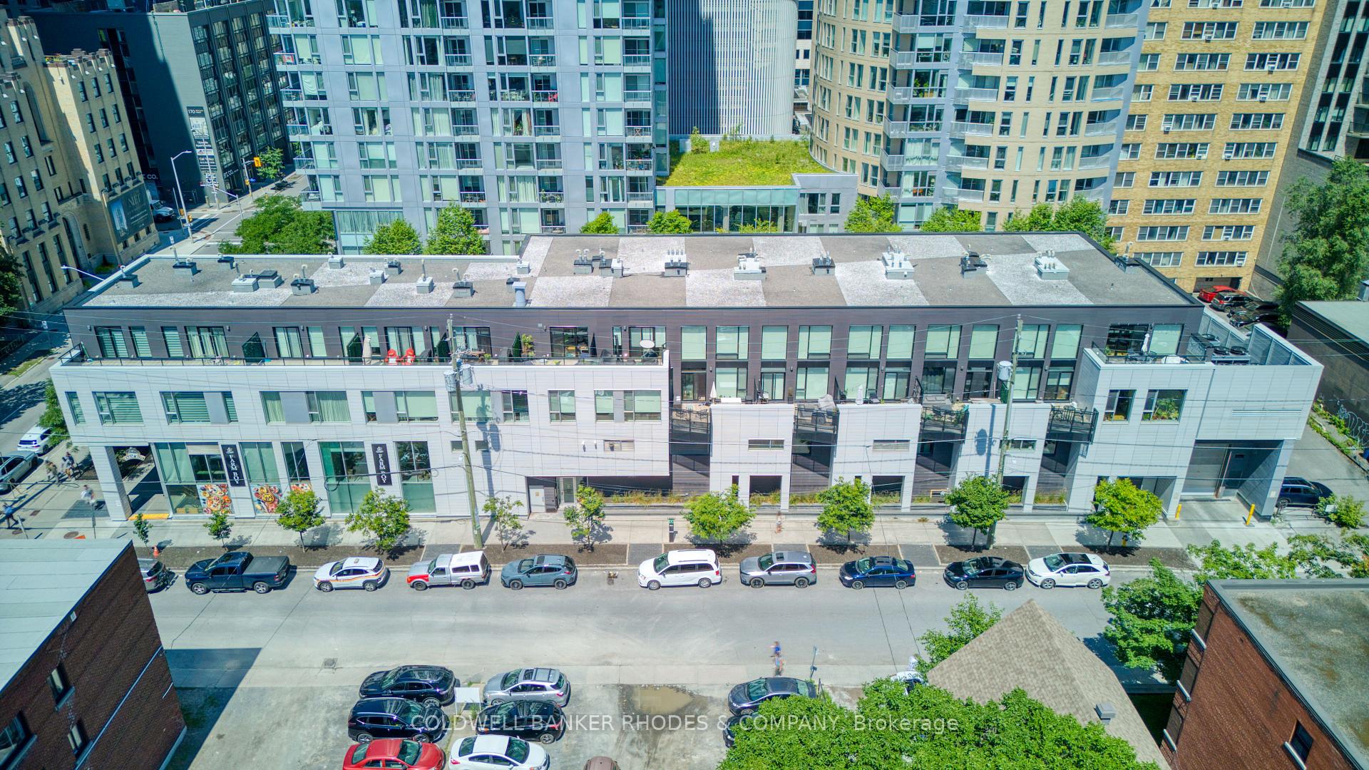 Front of Unit 206, 197 Lisgar Street