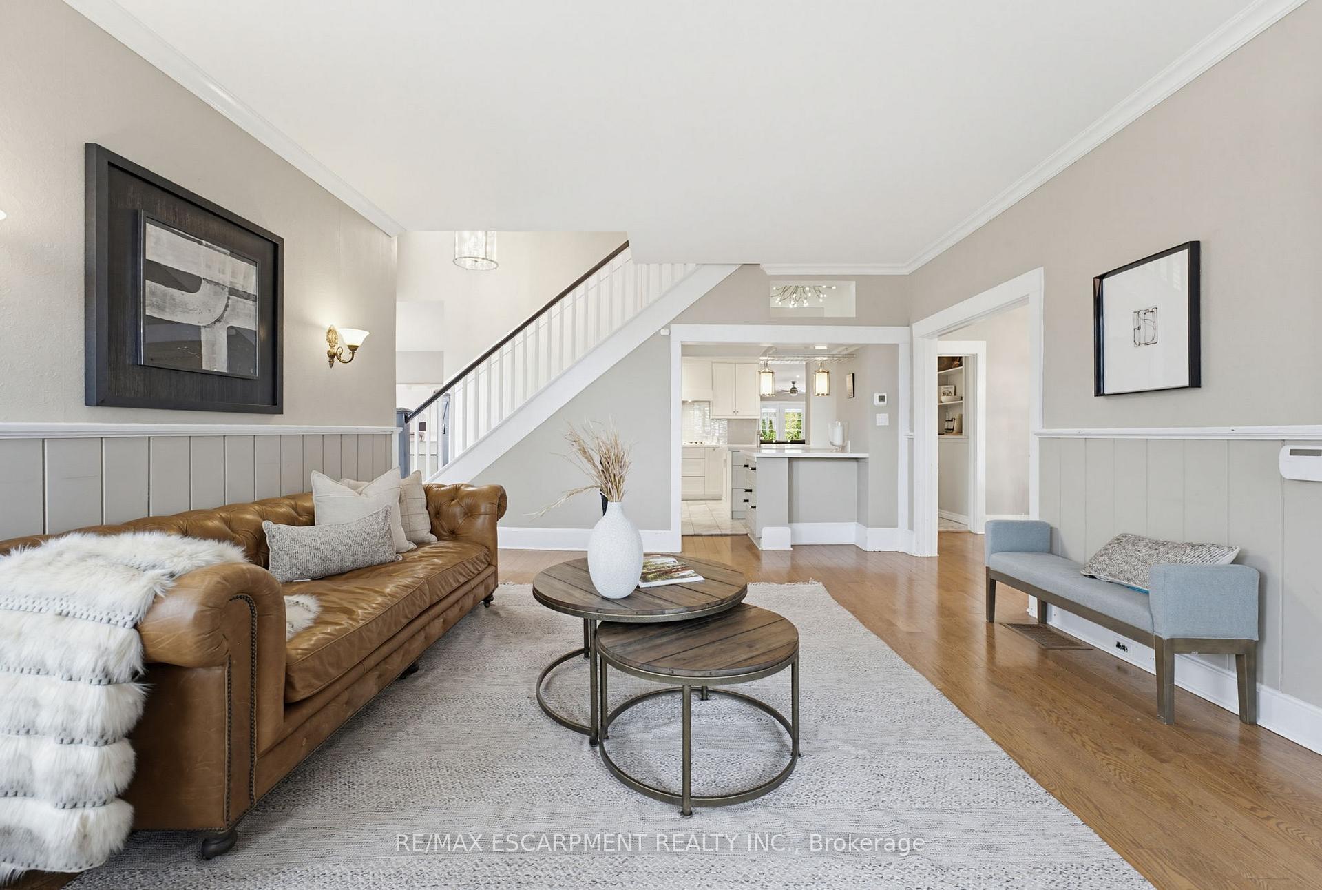 Photo 7 of 3083 Lakeshore Road, Burlington, Roseland — HOMEH