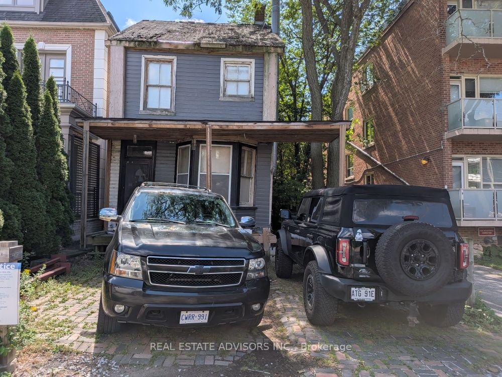 Photo 8 of 29 Thelma Avenue, Toronto, Forest Hill South — HOMEH