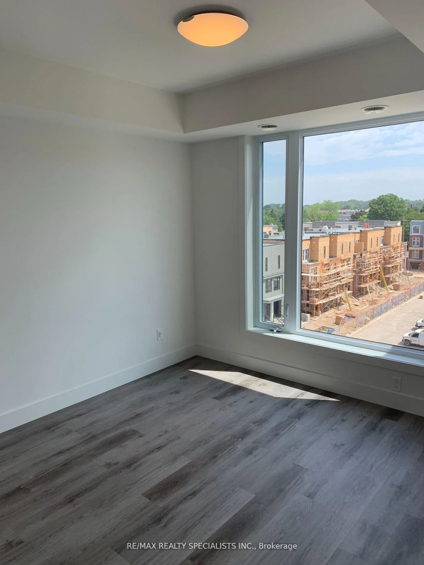 Photo 3 of Unit 611, 103 Roger Street, Waterloo, Uptown Waterloo/North Ward — HOMEH