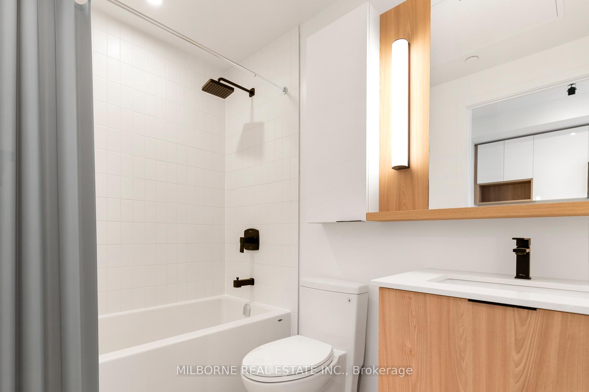 Photo 6 of Unit 1408, 5 Defries Street, Toronto, Regent Park — HOMEH