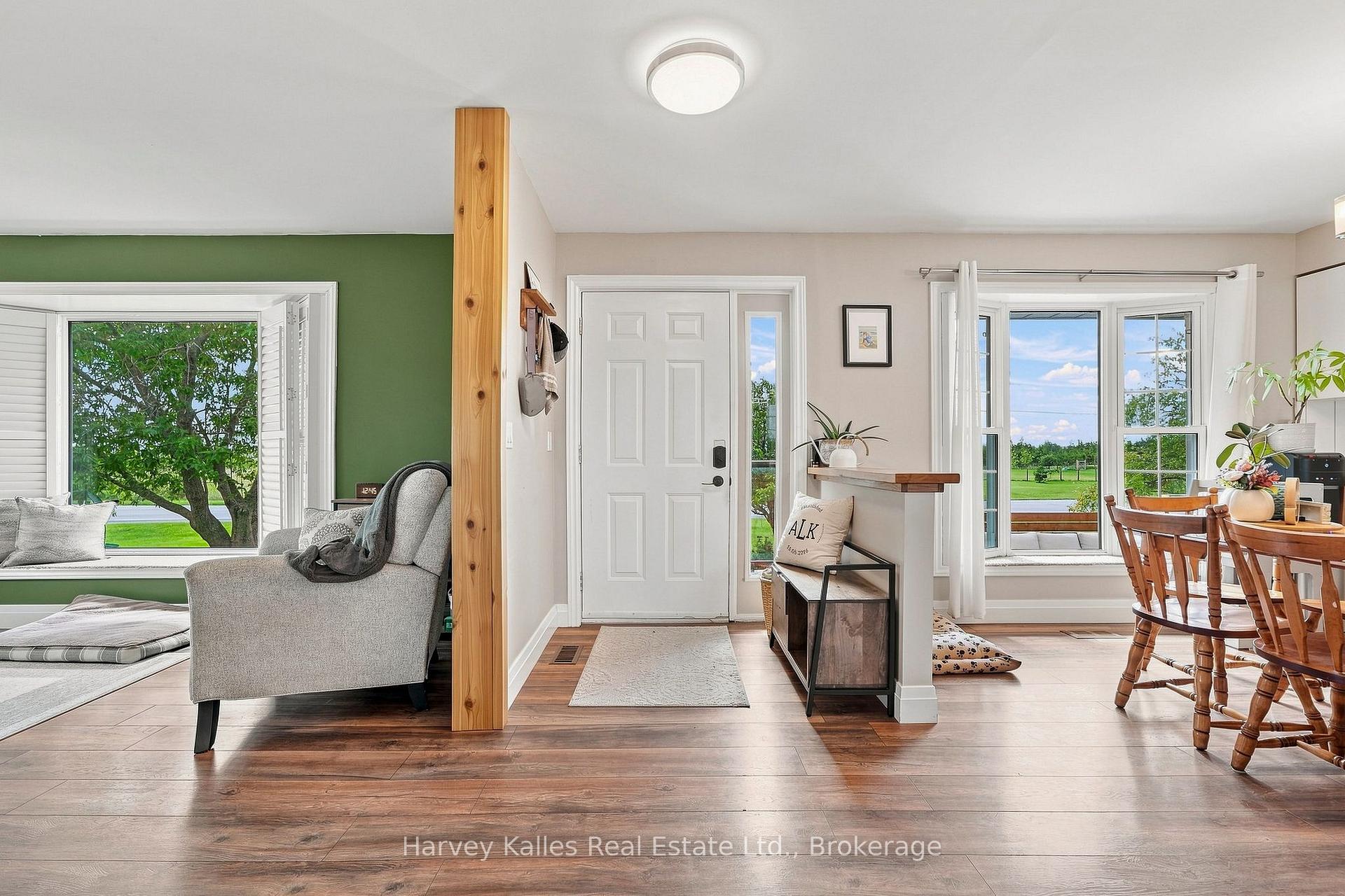 Photo 4 of 3437 County Rd 2, Prince Edward County, Ameliasburgh — HOMEH